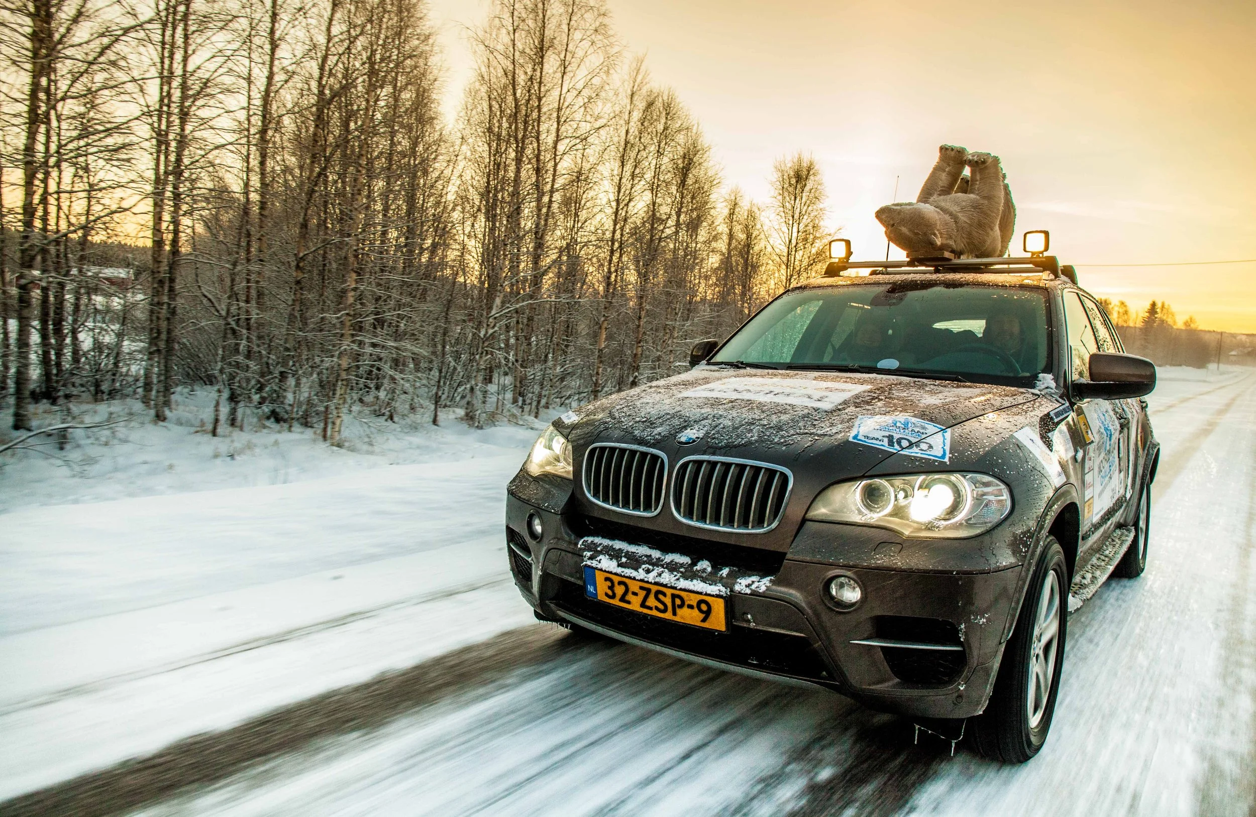 bmw-on-the-road-in-finland_23916407736_o.jpg
