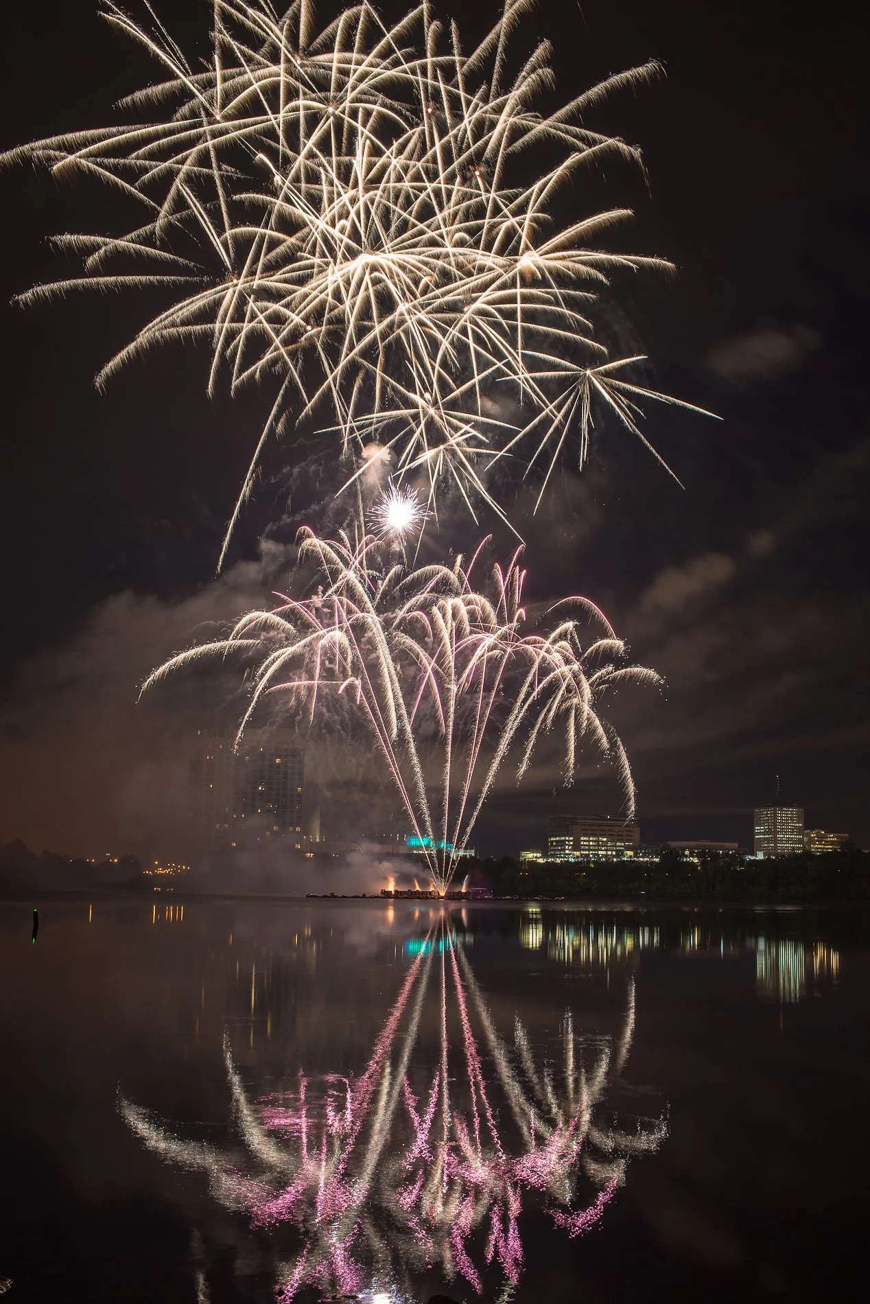 Fireworks Spain-10.jpg