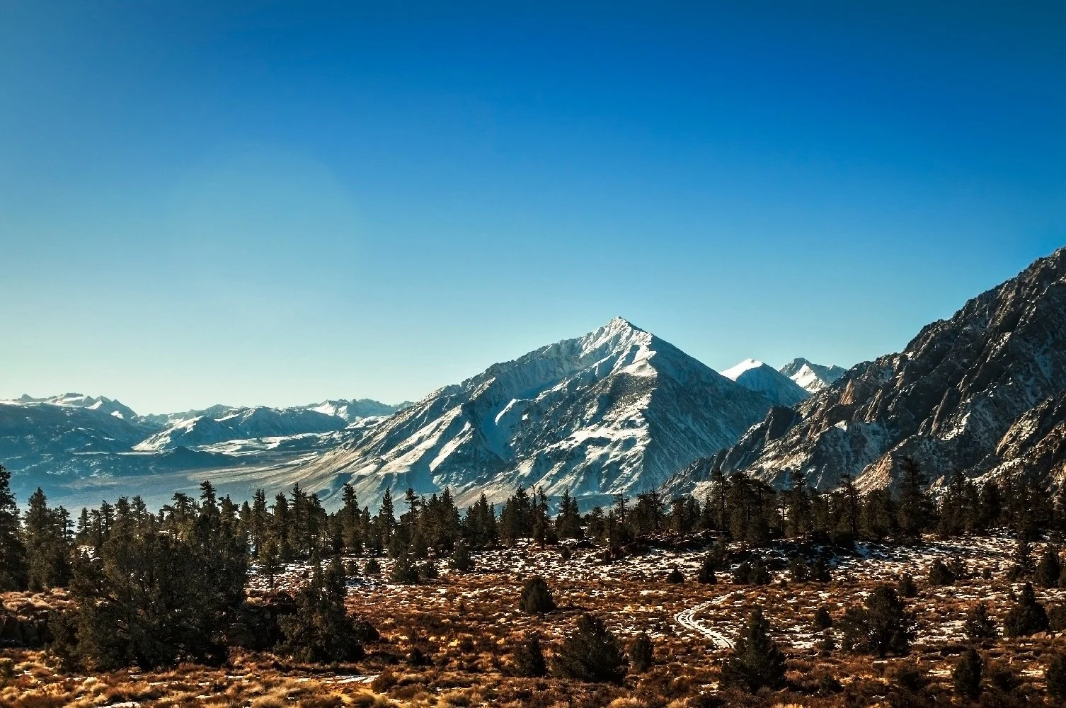mountain_001.jpg