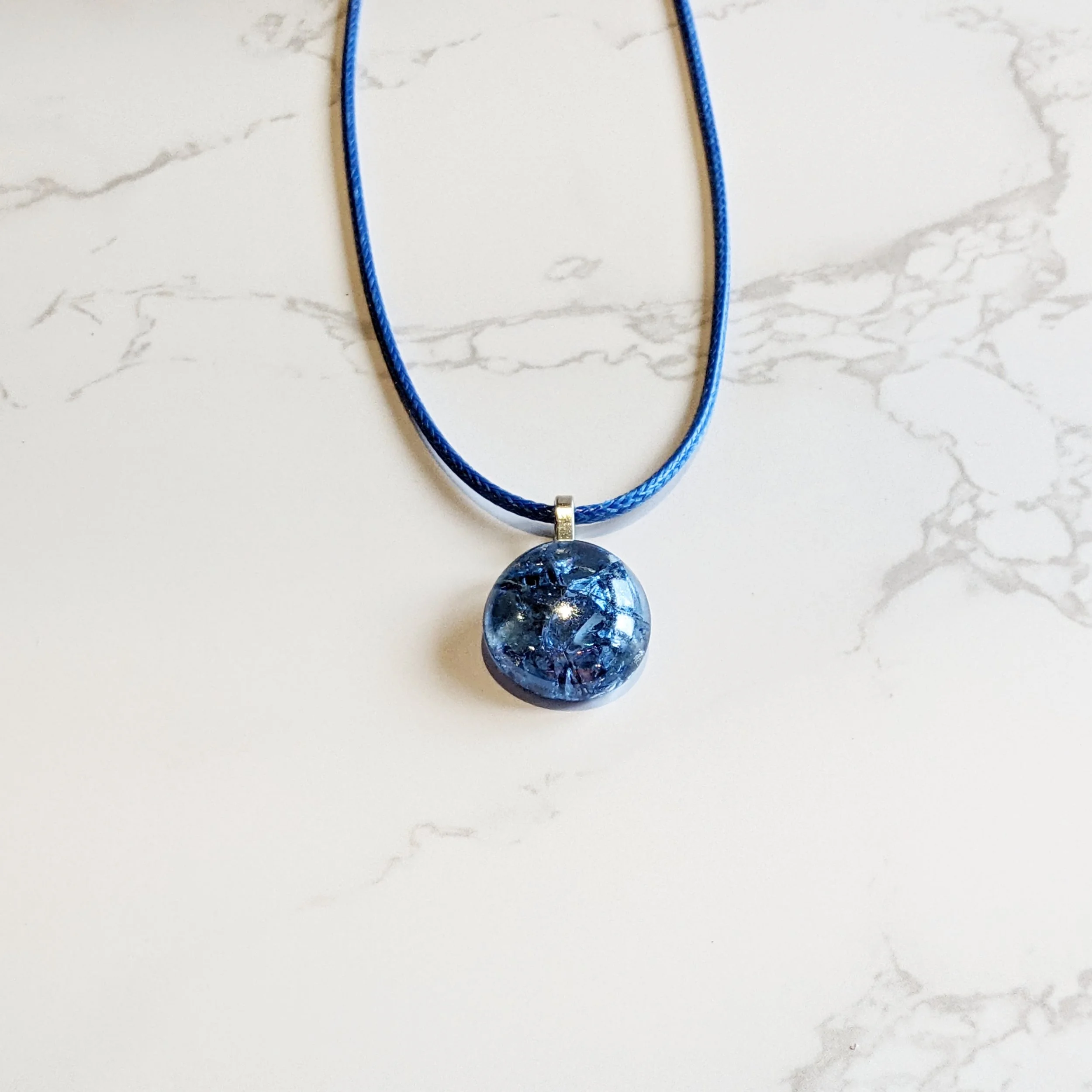 Sky Blue Glass Pebble Necklace (2).jpg