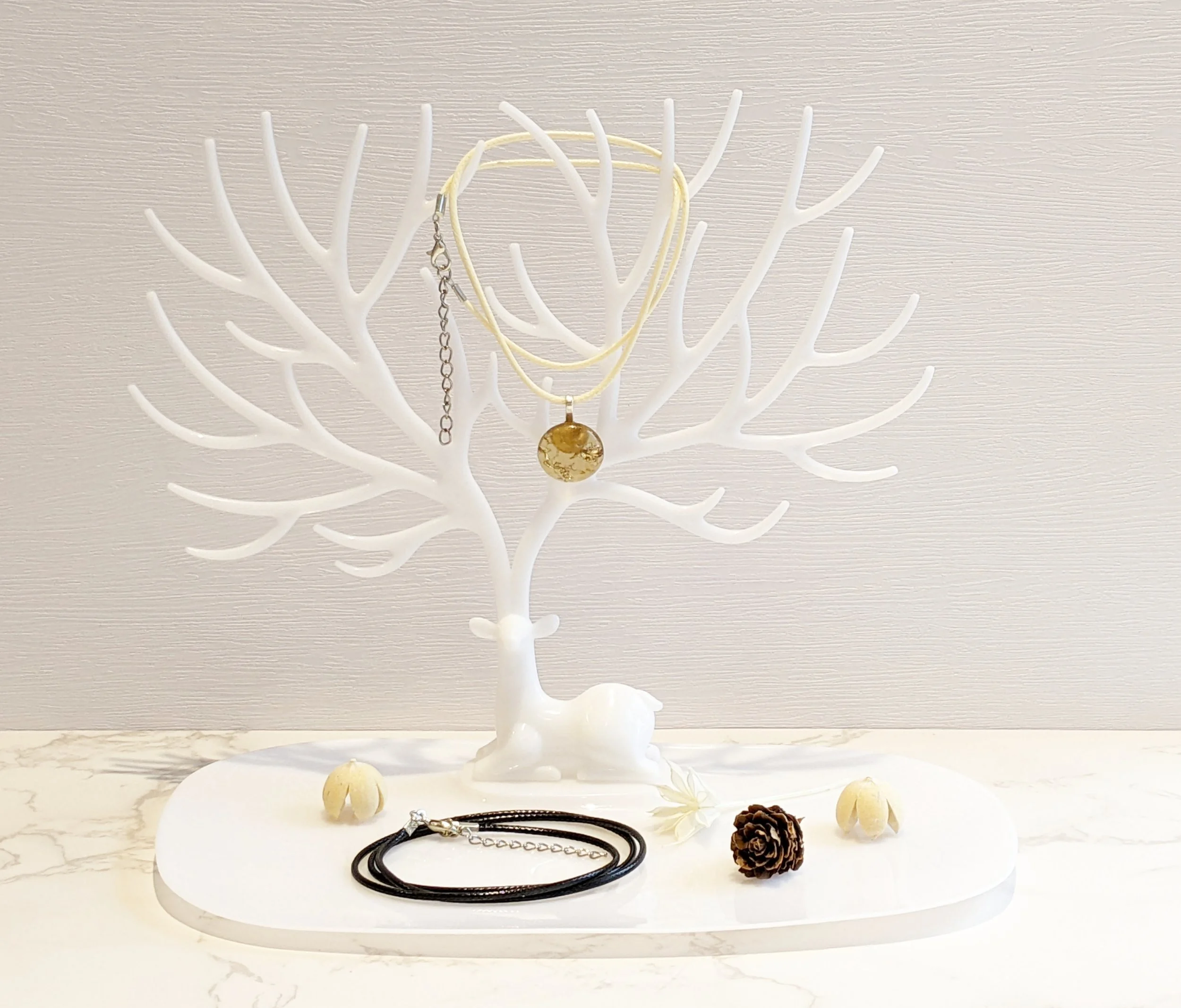Light Amber Glass Pebble Necklace.jpg