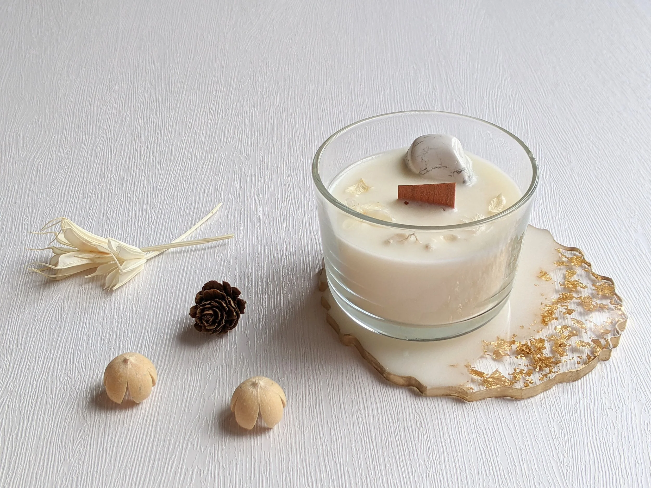 White Howlite.jpg