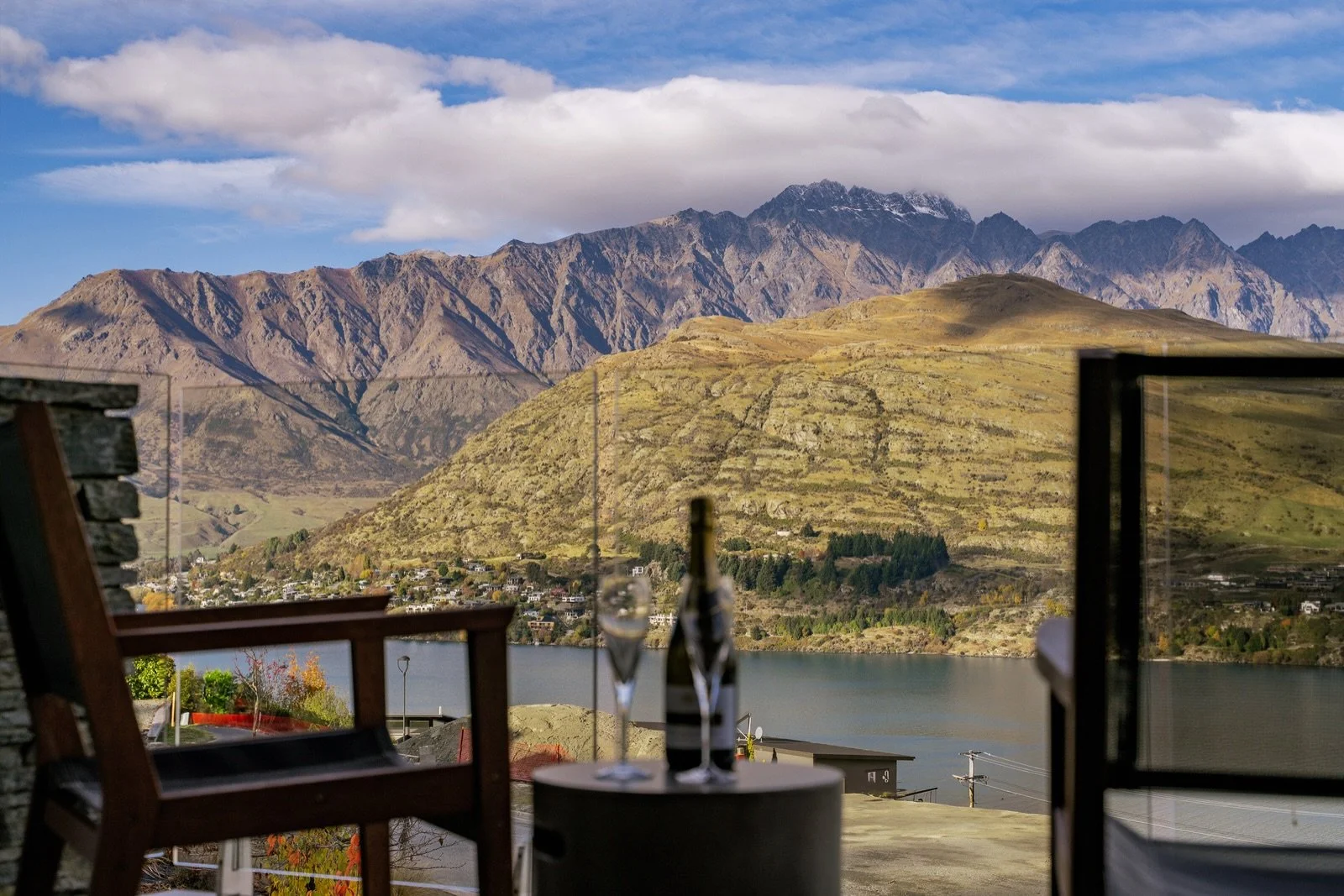 A front row seat to the Remarkables! Safe to say, this view never gets old ⛰️🍾

Book Panorama Paradise for your next trip to Queenstown. 
-

#HolidayHomesNZ #Queenstown #BeOurGuest #QueenstownNZ #ShortTermRentals