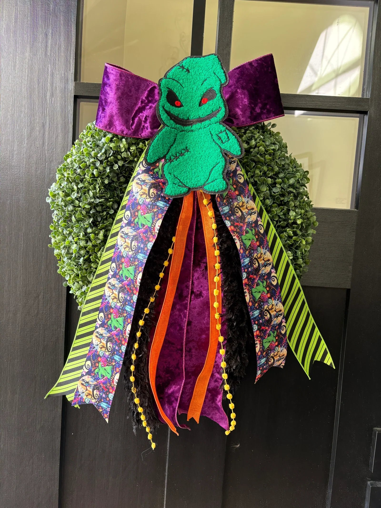 💚✨ Oogie Boogie–Inspired Bow✨💚