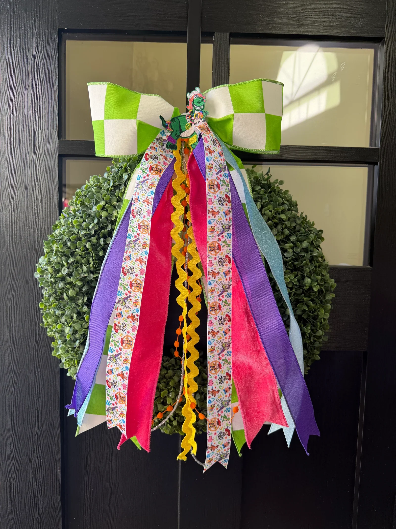 🎉🦖 Toy Story Party Rex–Inspired Bow 🦖🎉