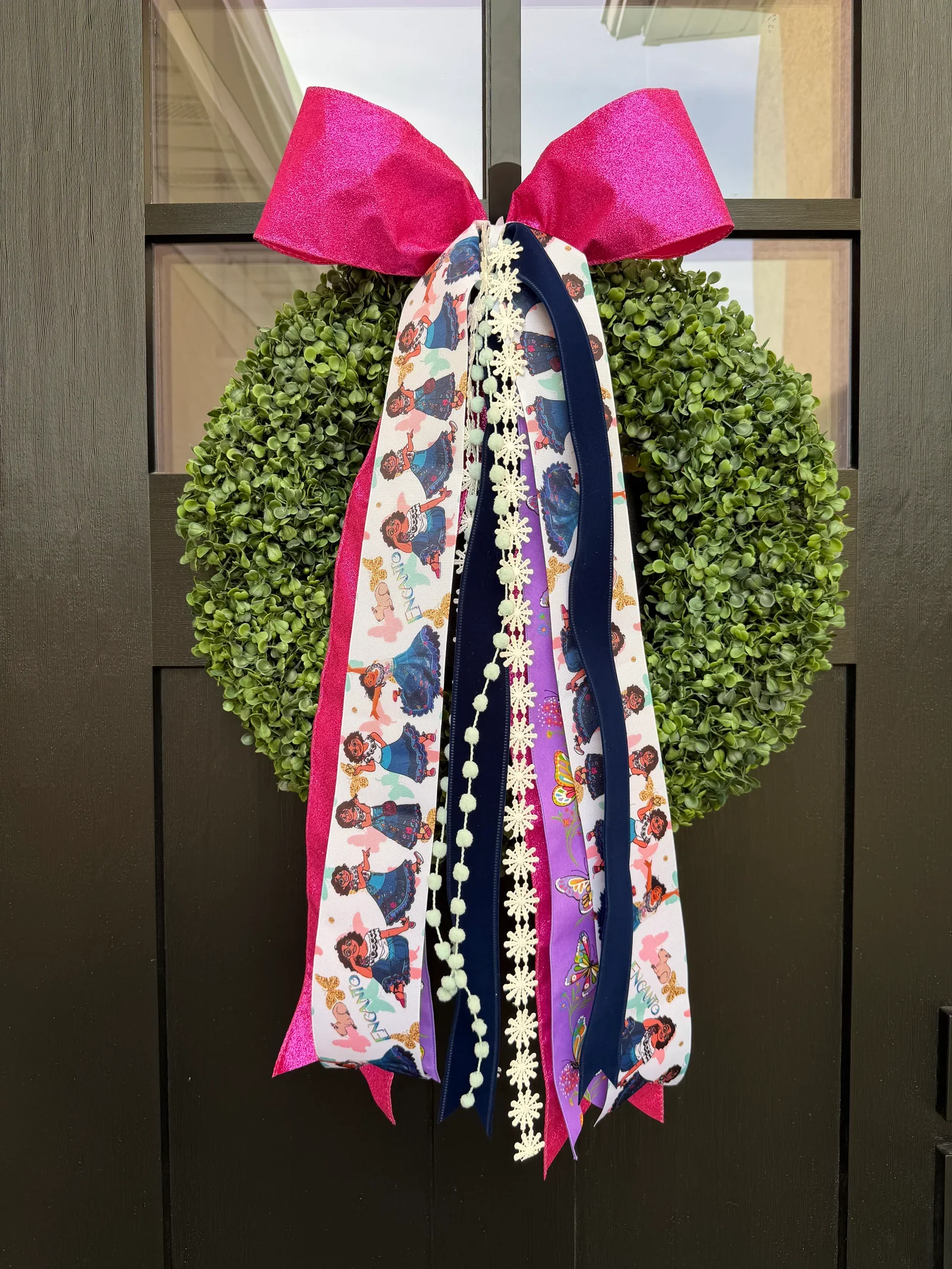🌸✨ Encanto–Inspired Bow ✨🦋