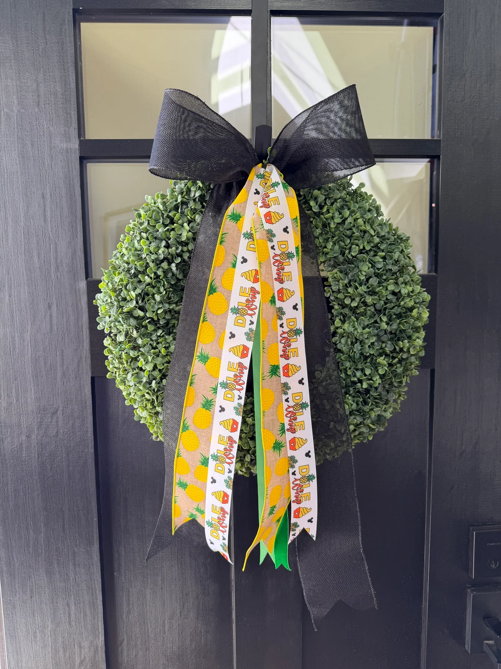 🍍✨ Dole Whip–Inspired Bow ✨🍍