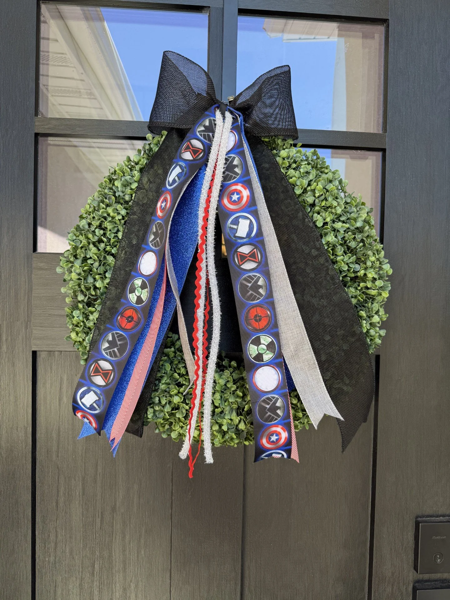 🦸✨Hero Headquarters Door Bow-Marvel Inspired Bow 🦸✨