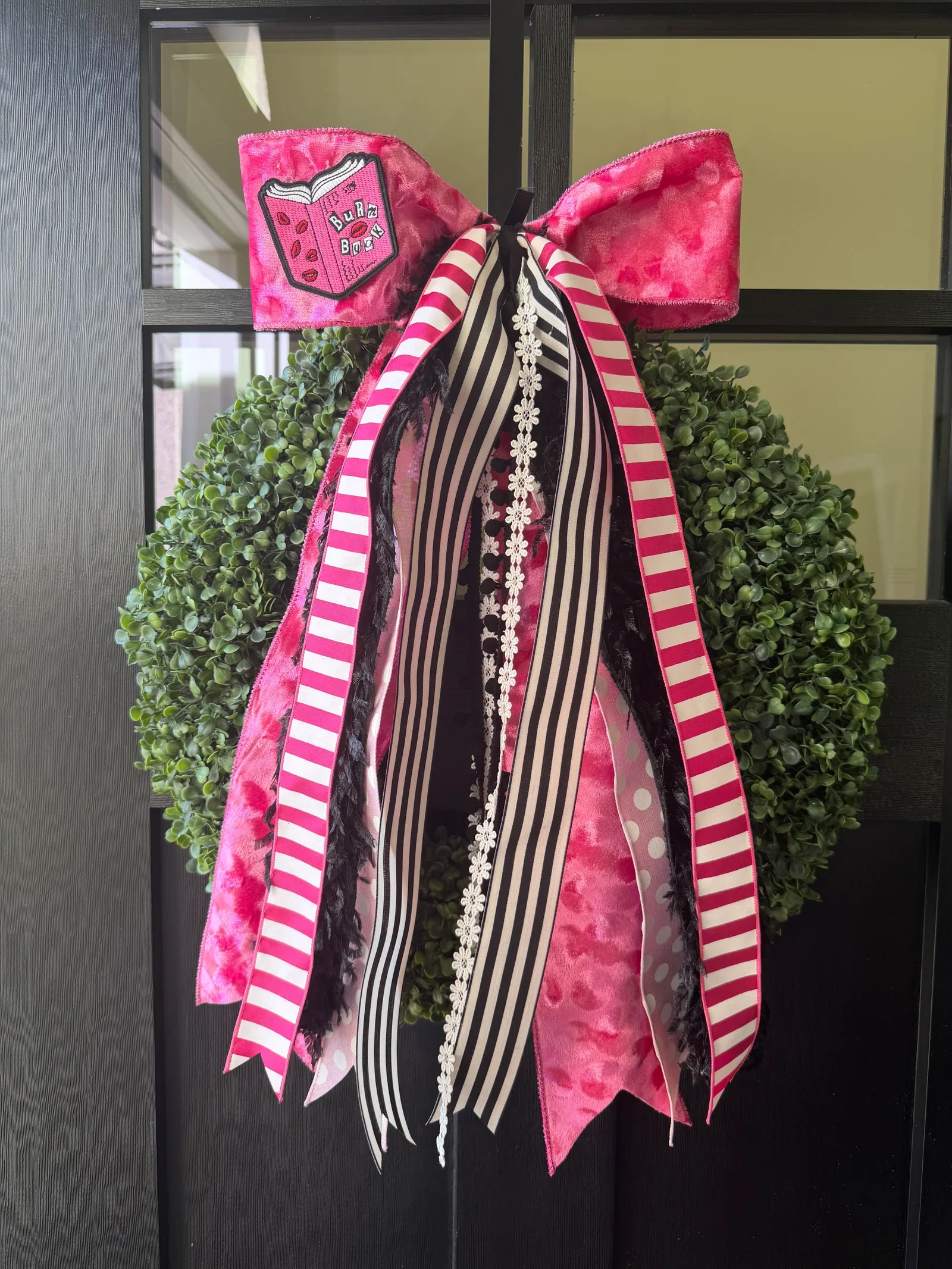 💖✨ Mean Girls–Inspired Bow✨💖