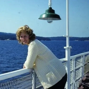 Anne Hansen, author