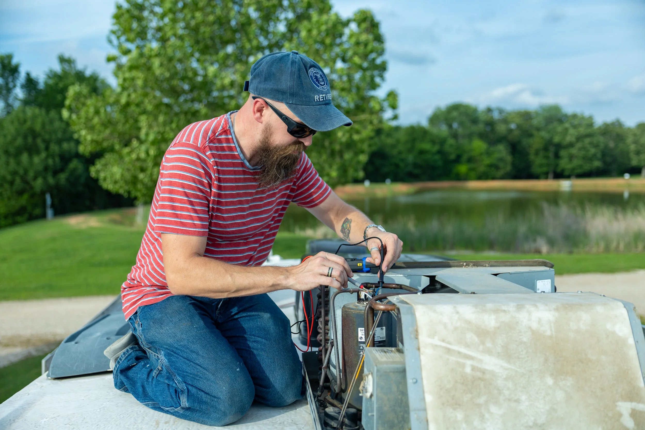 RV air conditioner maintenance, cleaning, installation, repair, and diagnosis.