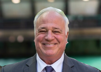 Headshot of Mark Benveniste, Senior Advisor – Strategic Accounts at CommonThread Healthcare.