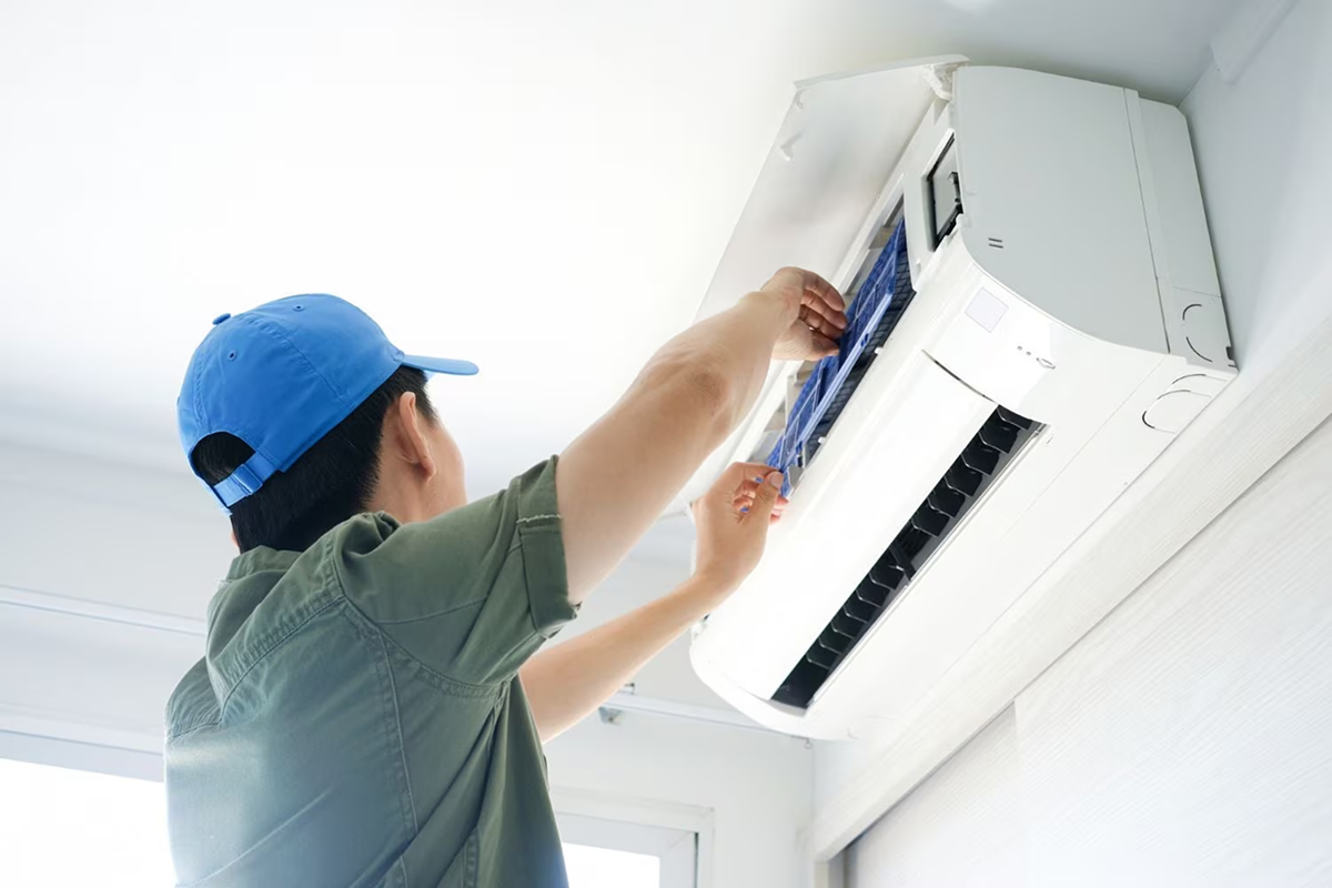 Why Your AC Keeps Turning On and Off Frequently