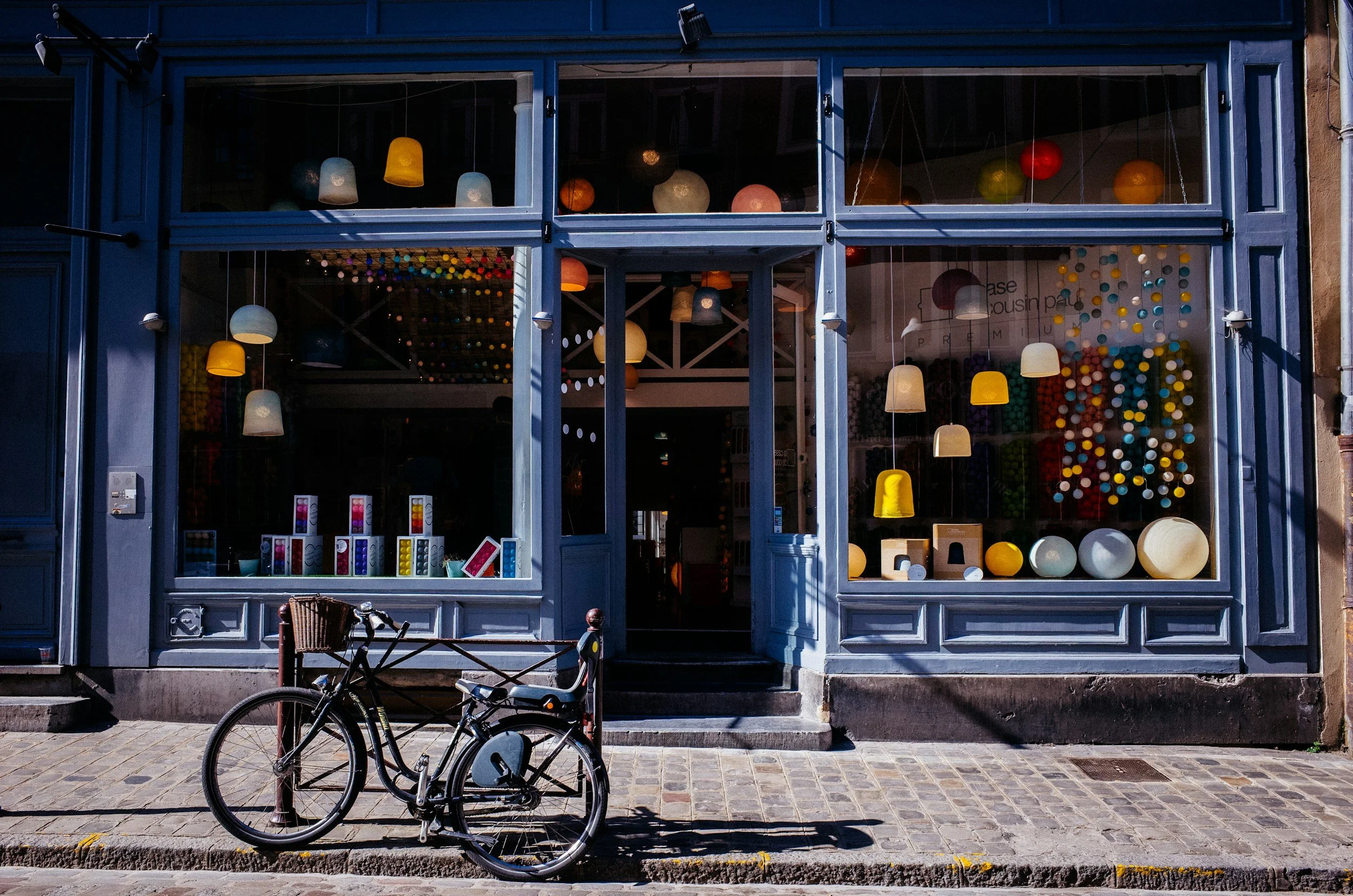 commercial store front cleaning