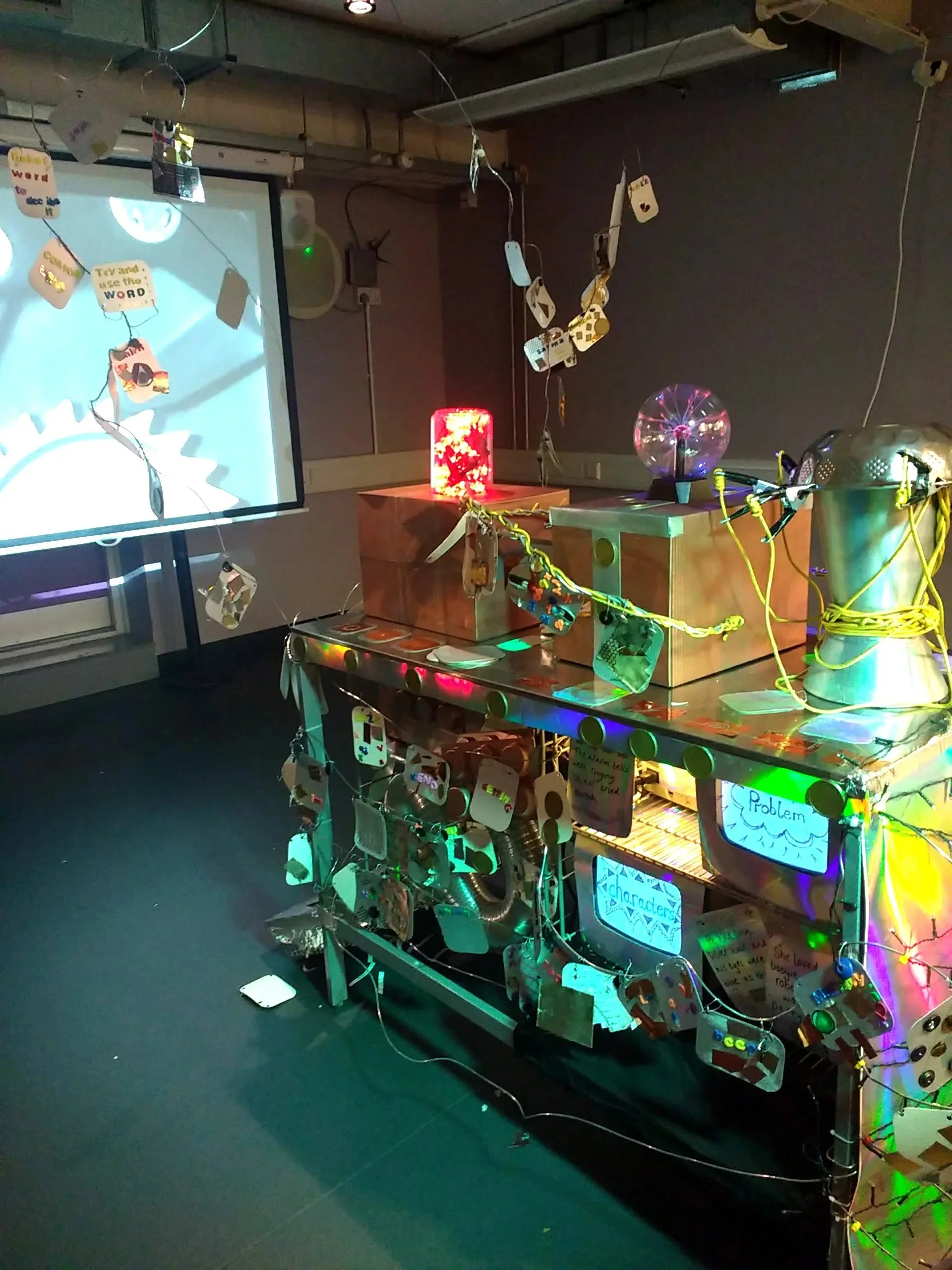 discover+childrens+story+centre+story+machine+project+image+01.jpg