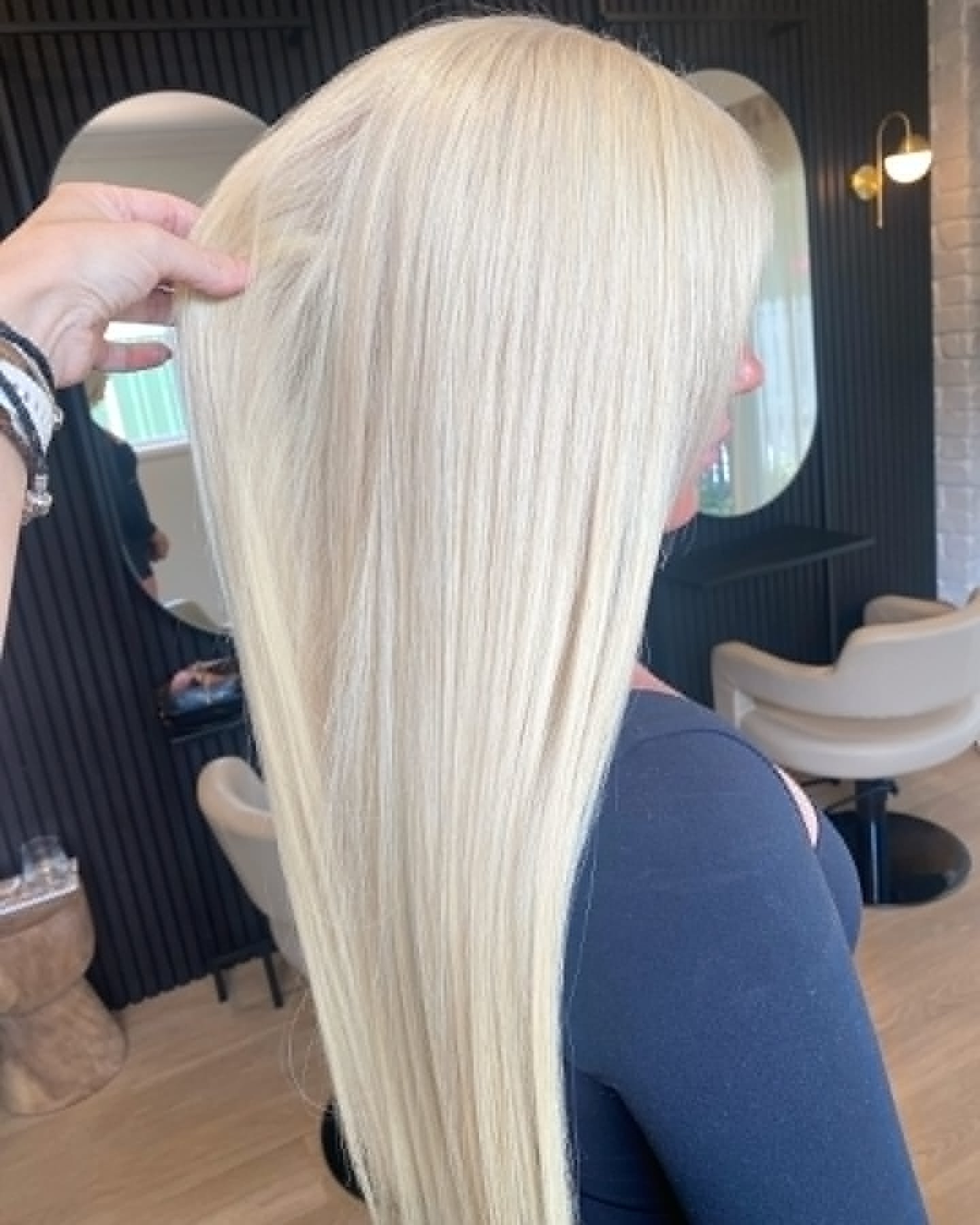 Charley Elizabeth Hair now at E23 Hair