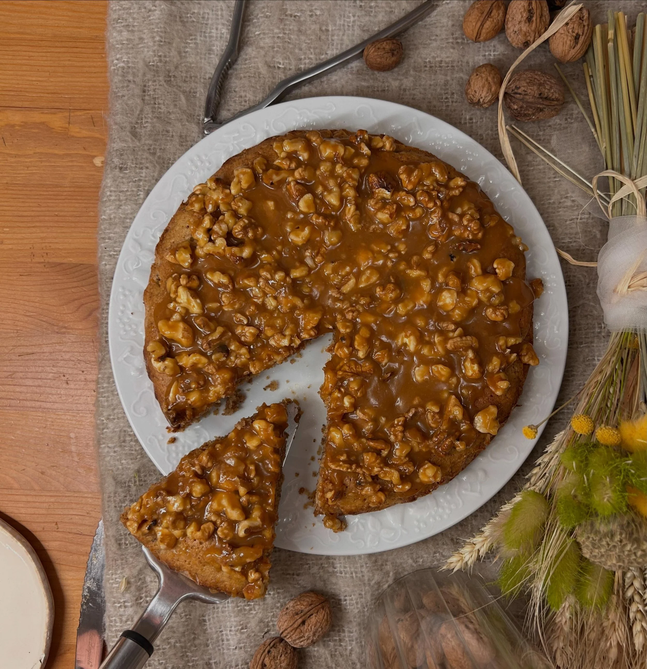 G&acirc;teau aux noix 🧑🏻&zwj;🍳 
A retrouver dans ma carte du mois 🗒️