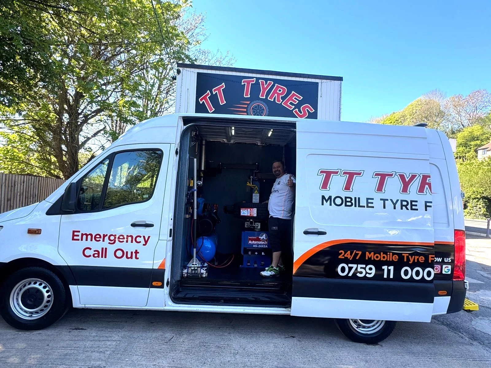 24/7 Emergency Mobile Tyre Fitting