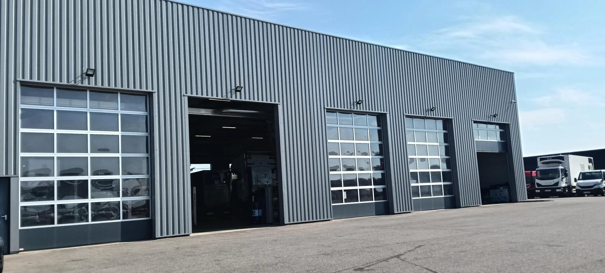 mulhouse garage.jpg