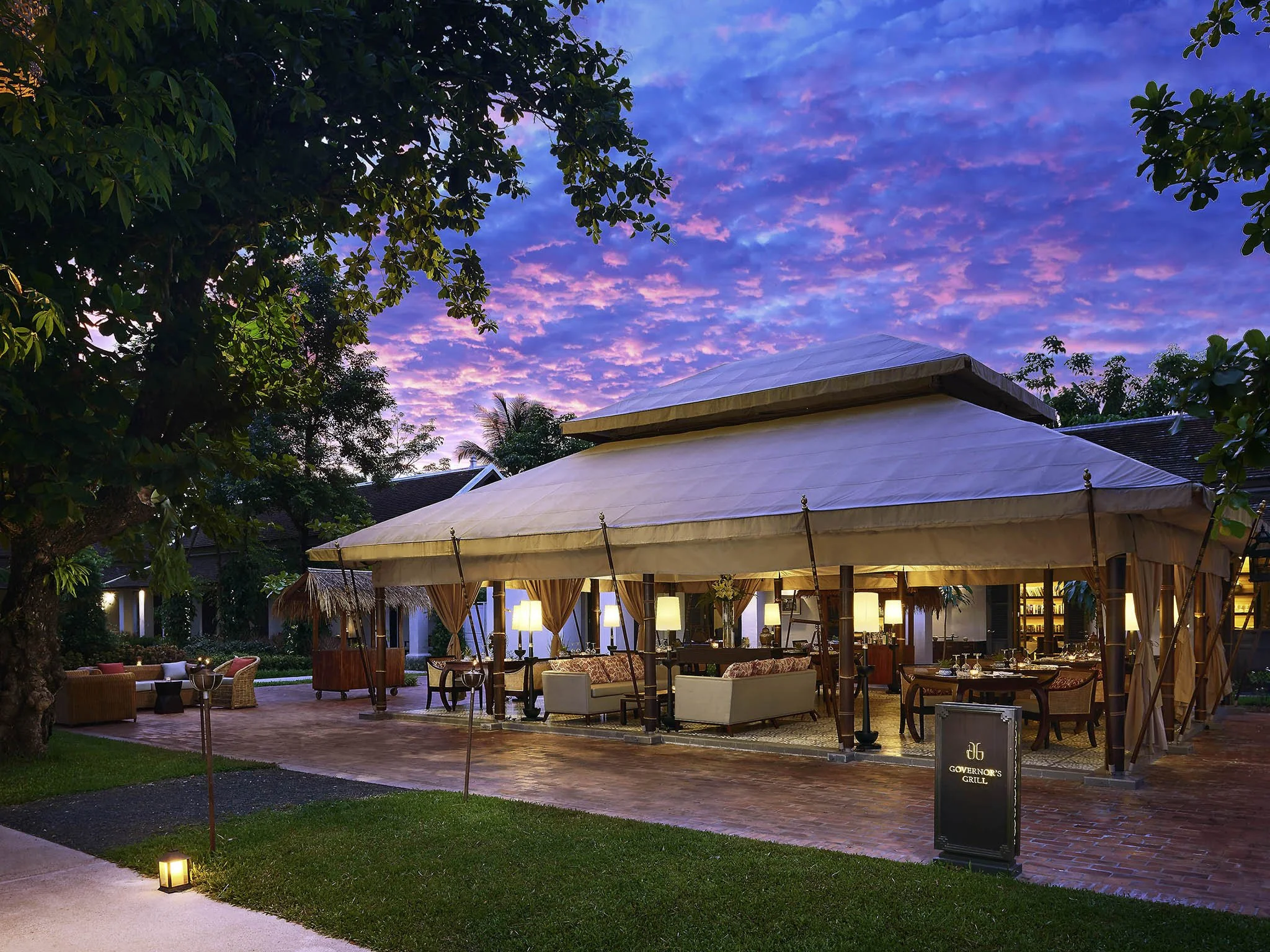 restaurant 1.jpg