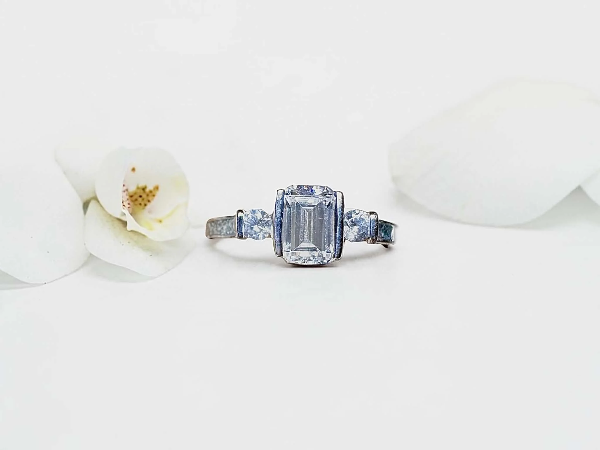 Emerald cut triple cubic zirconia 925 Sterling Silver ring with ashes