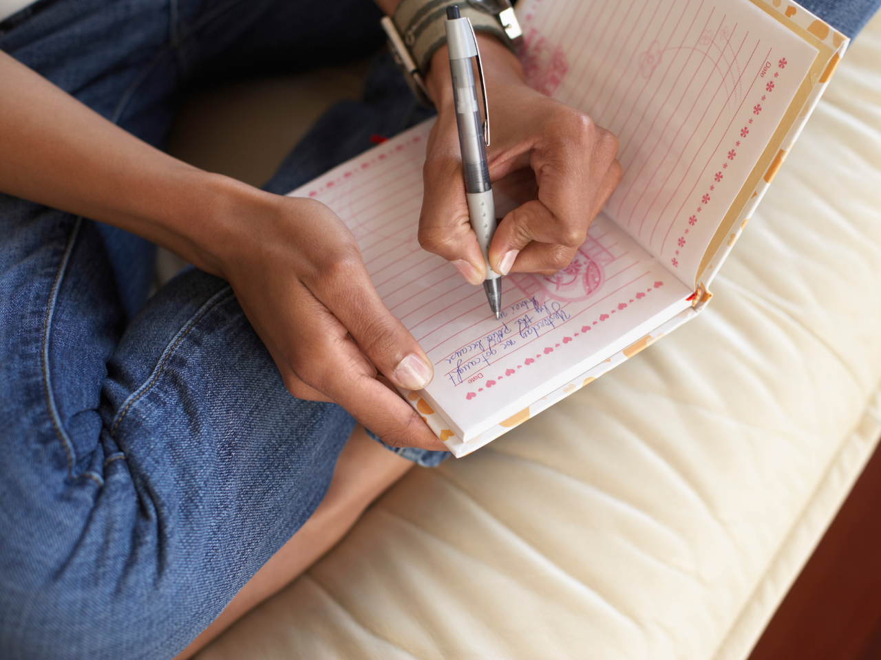 5 Ways to Check in with our Mental Health: A Guide for Teens 