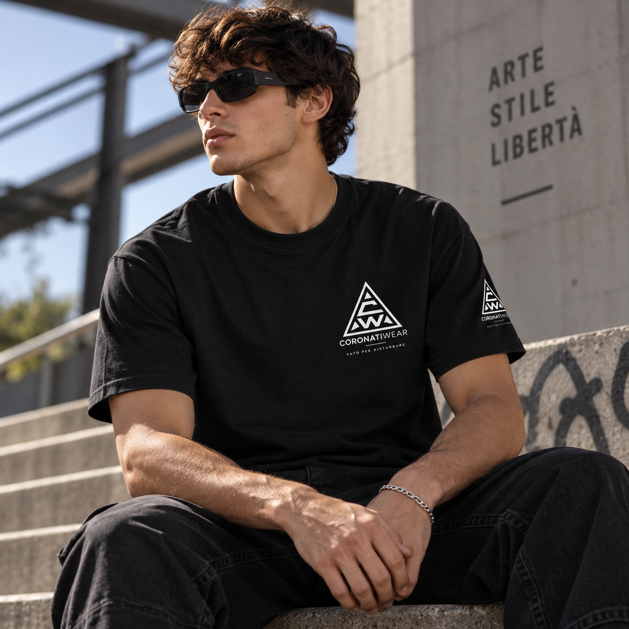 Coronatiwear Essential Logo – T-shirt Premium Heavyweight