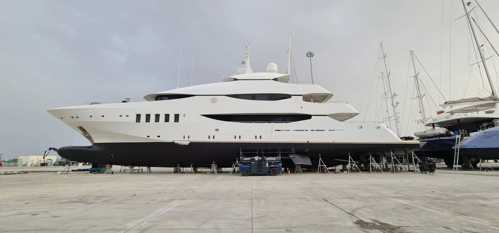 PROJECT M/Y N.M.N