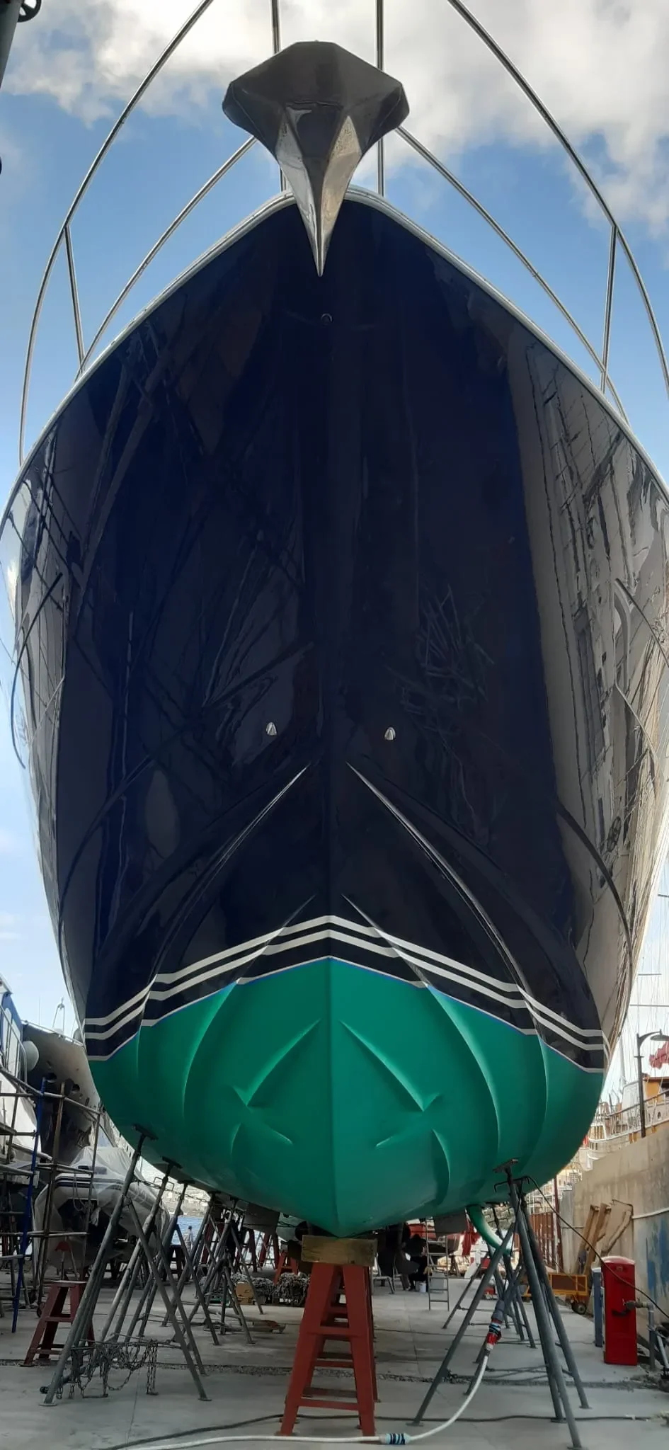 PROJECT M/Y OYSTER