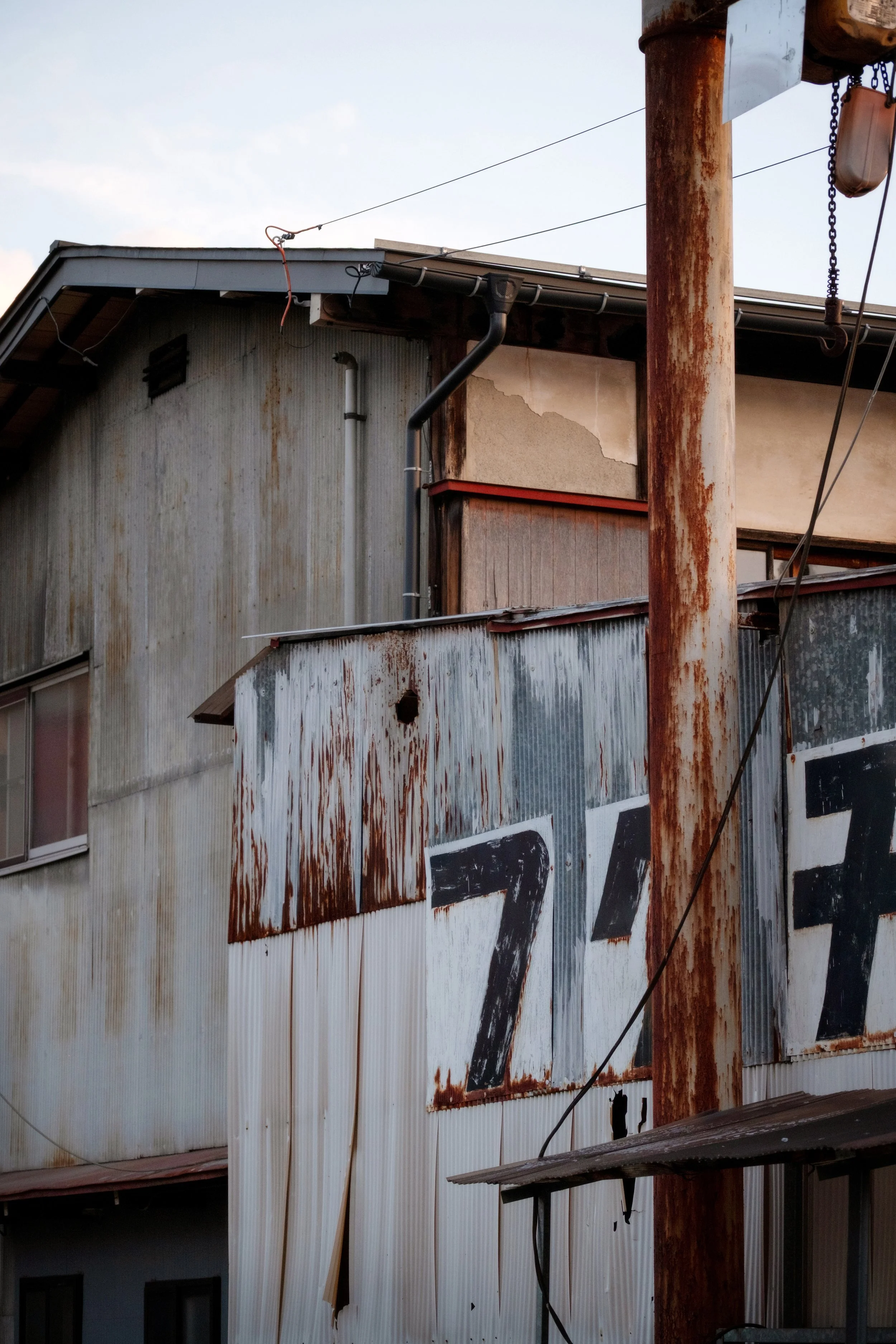 02_takayama_edges.jpg