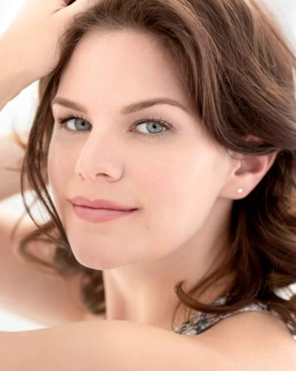 Elizabeth Reiter - Soprano