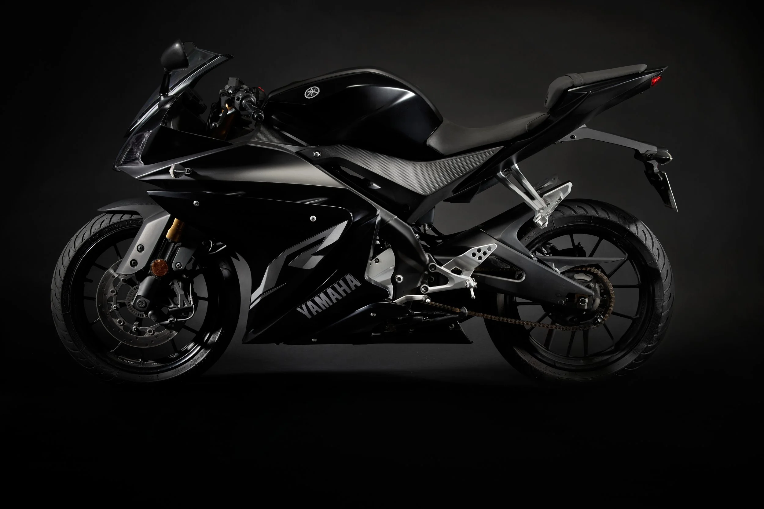 YZFR_125_Helene_04.jpg