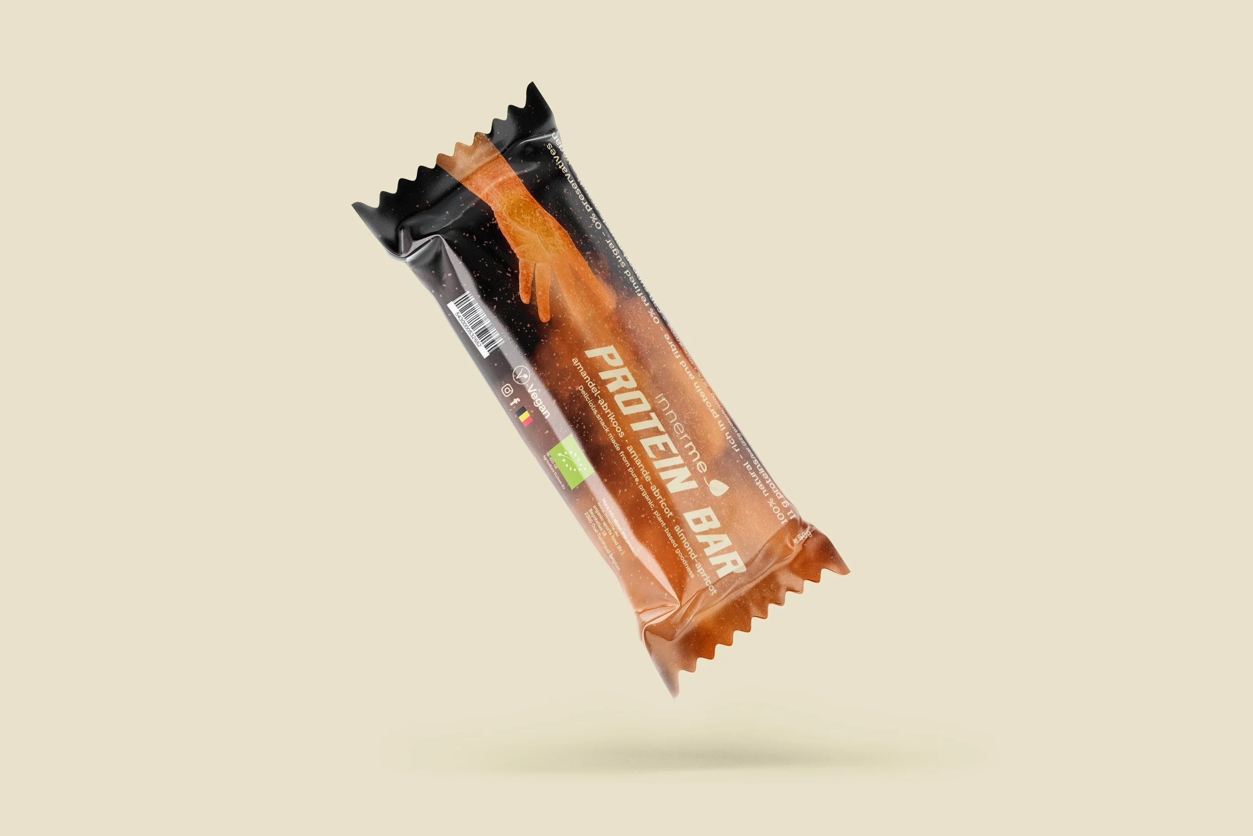 2CMOe_StaesKaydee_ProteinBar2.jpg