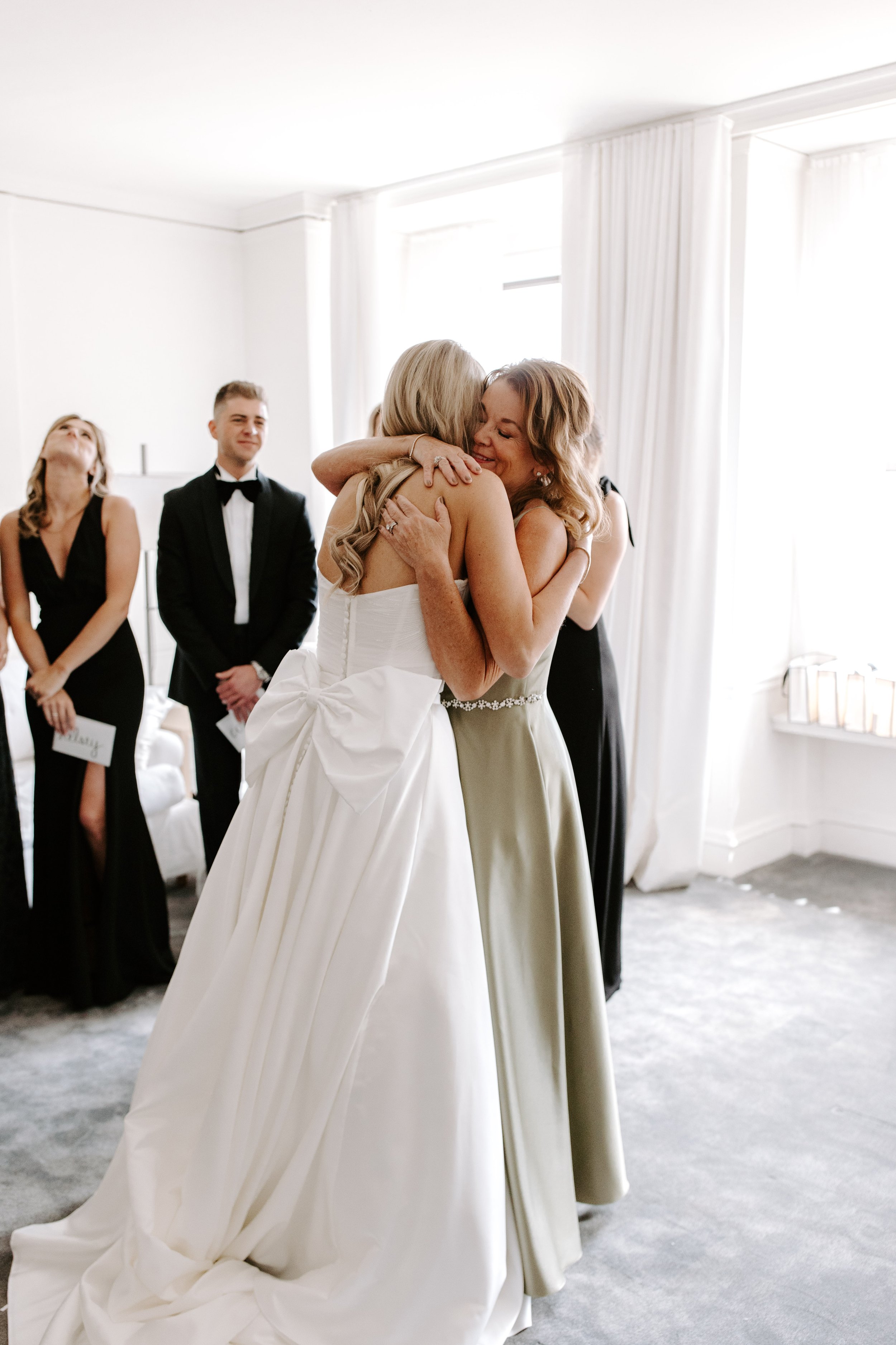ChicagoHistoryMuseumWeddingPhotographer-29.jpg