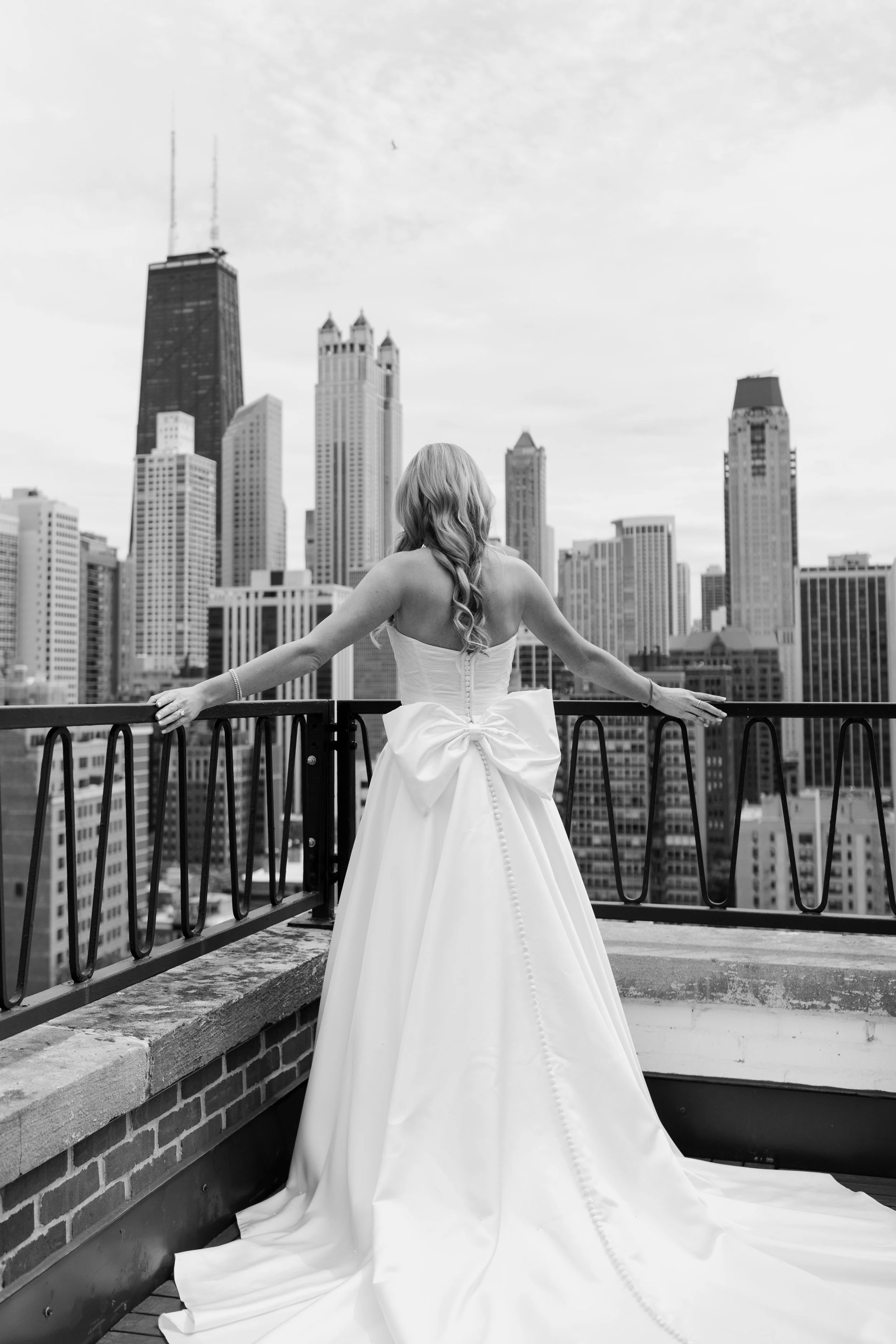 ChicagoHistoryMuseumWeddingPhotographer-47.jpg