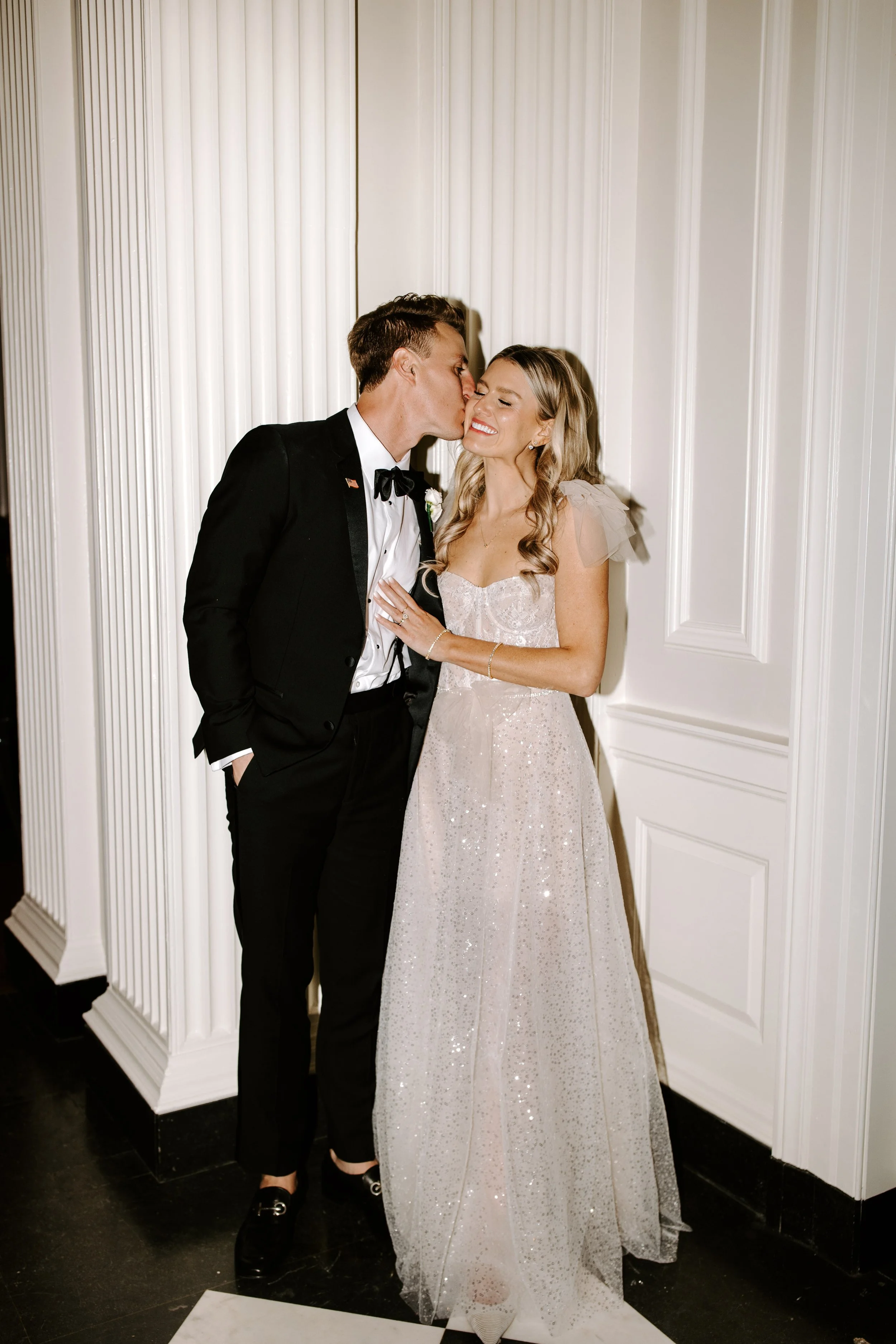 ChicagoHistoryMuseumWeddingPhotographer-117.jpg