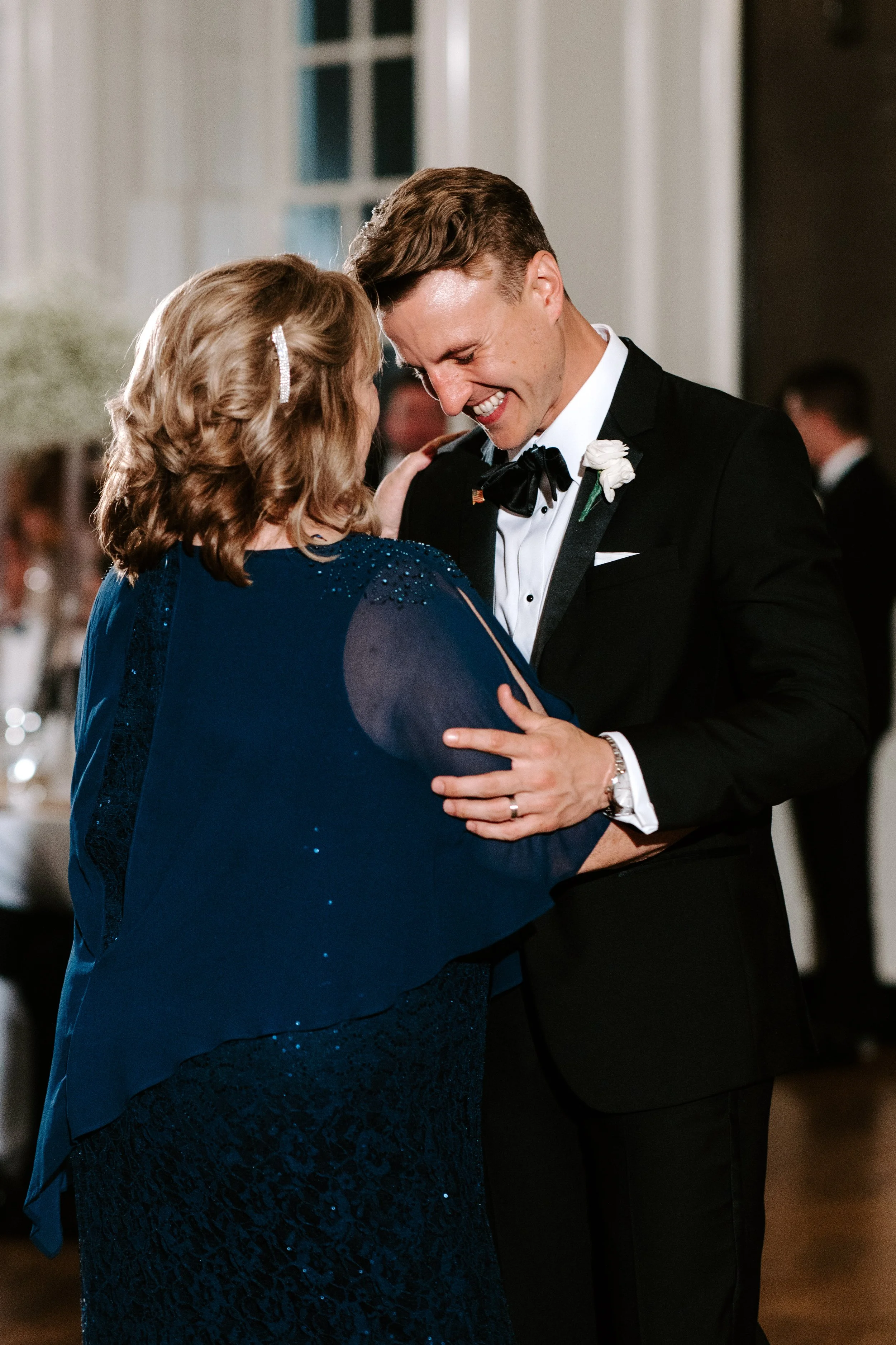 ChicagoHistoryMuseumWeddingPhotographer-123.jpg