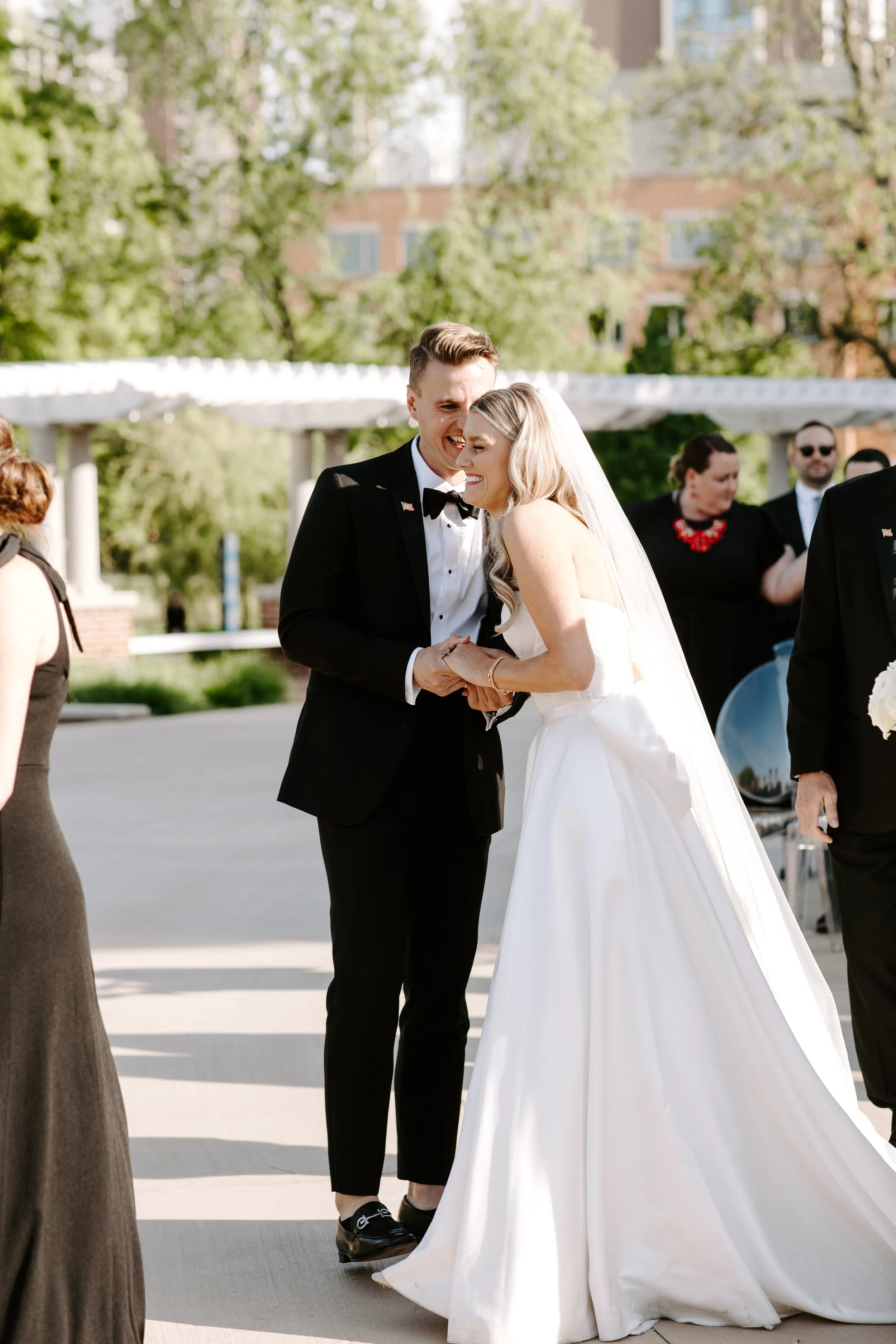 ChicagoHistoryMuseumWeddingPhotographer-74.jpg