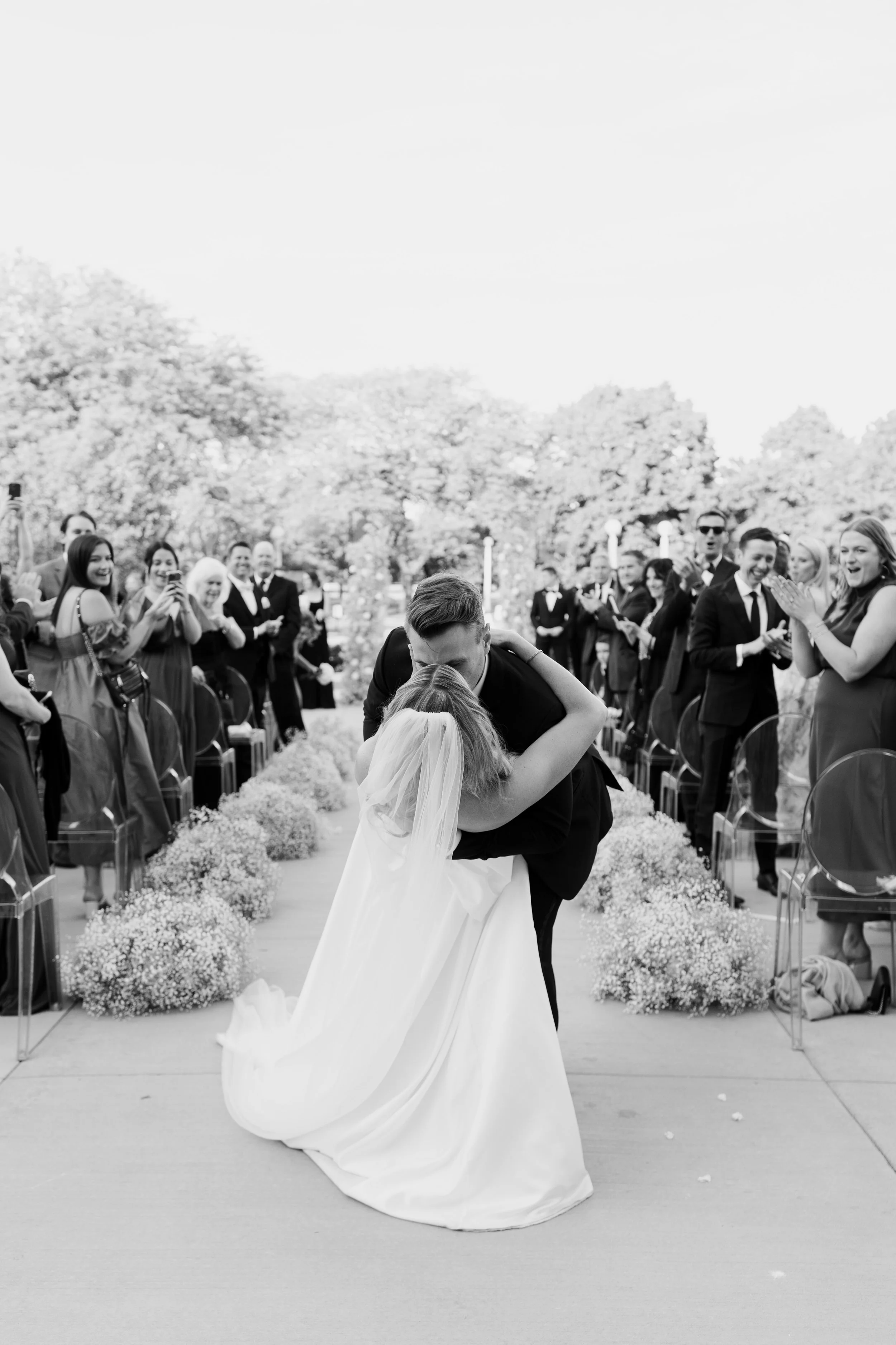 ChicagoHistoryMuseumWeddingPhotographer-86.jpg