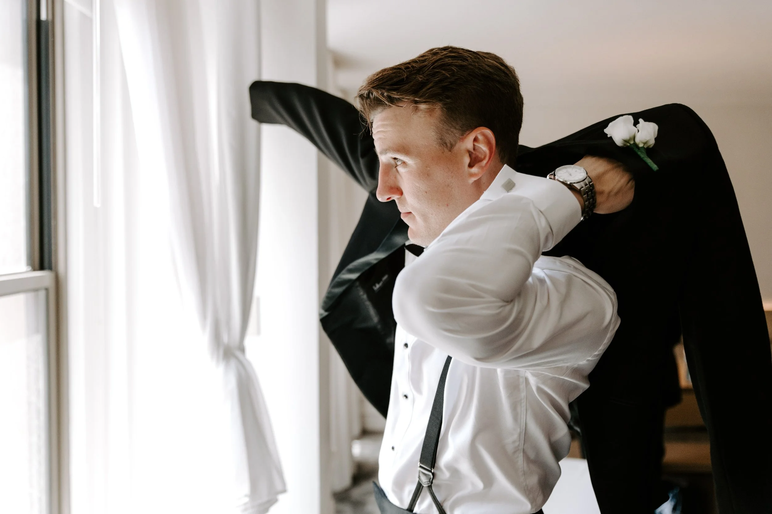 ChicagoHistoryMuseumWeddingPhotographer-14.jpg