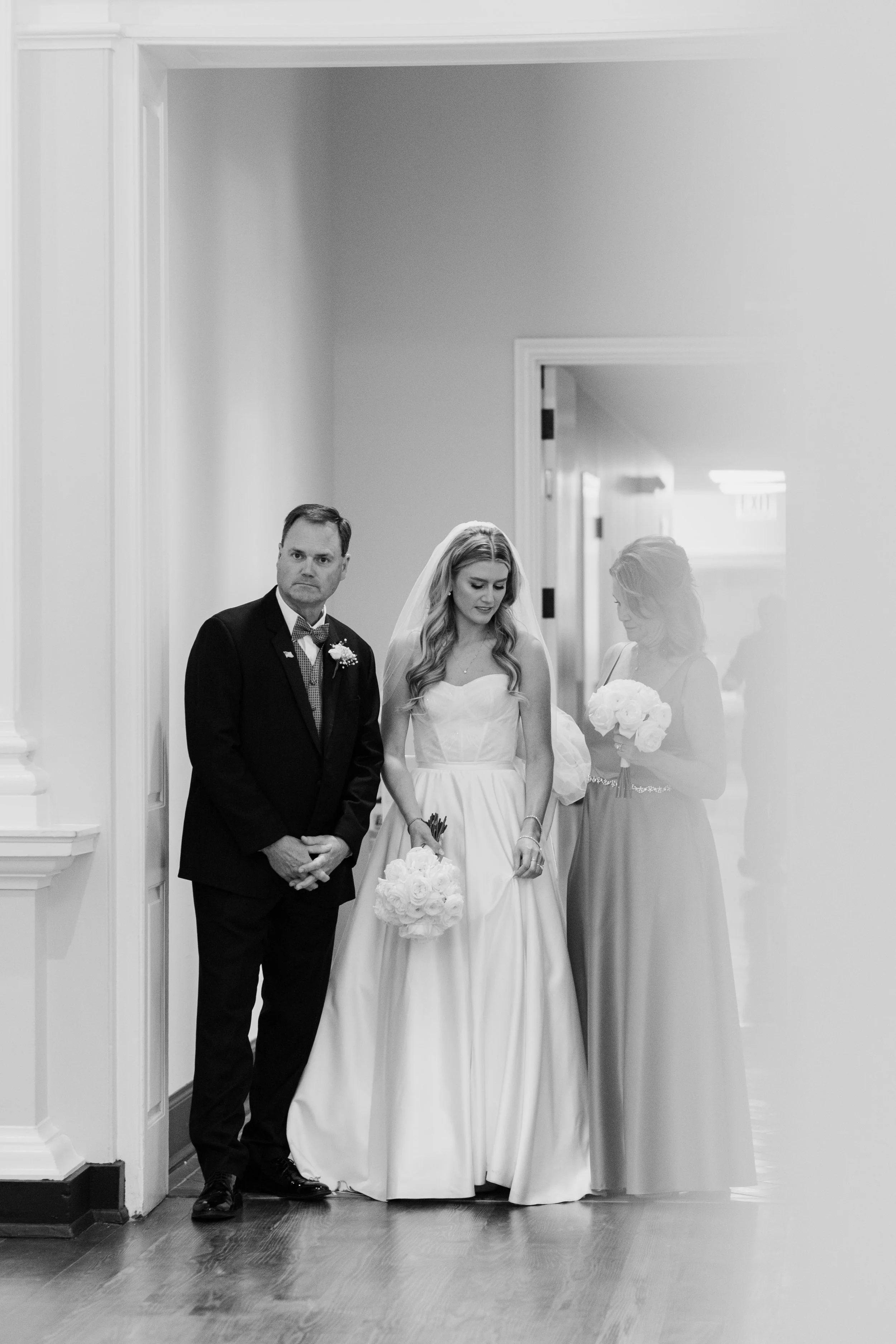 ChicagoHistoryMuseumWeddingPhotographer-71.jpg