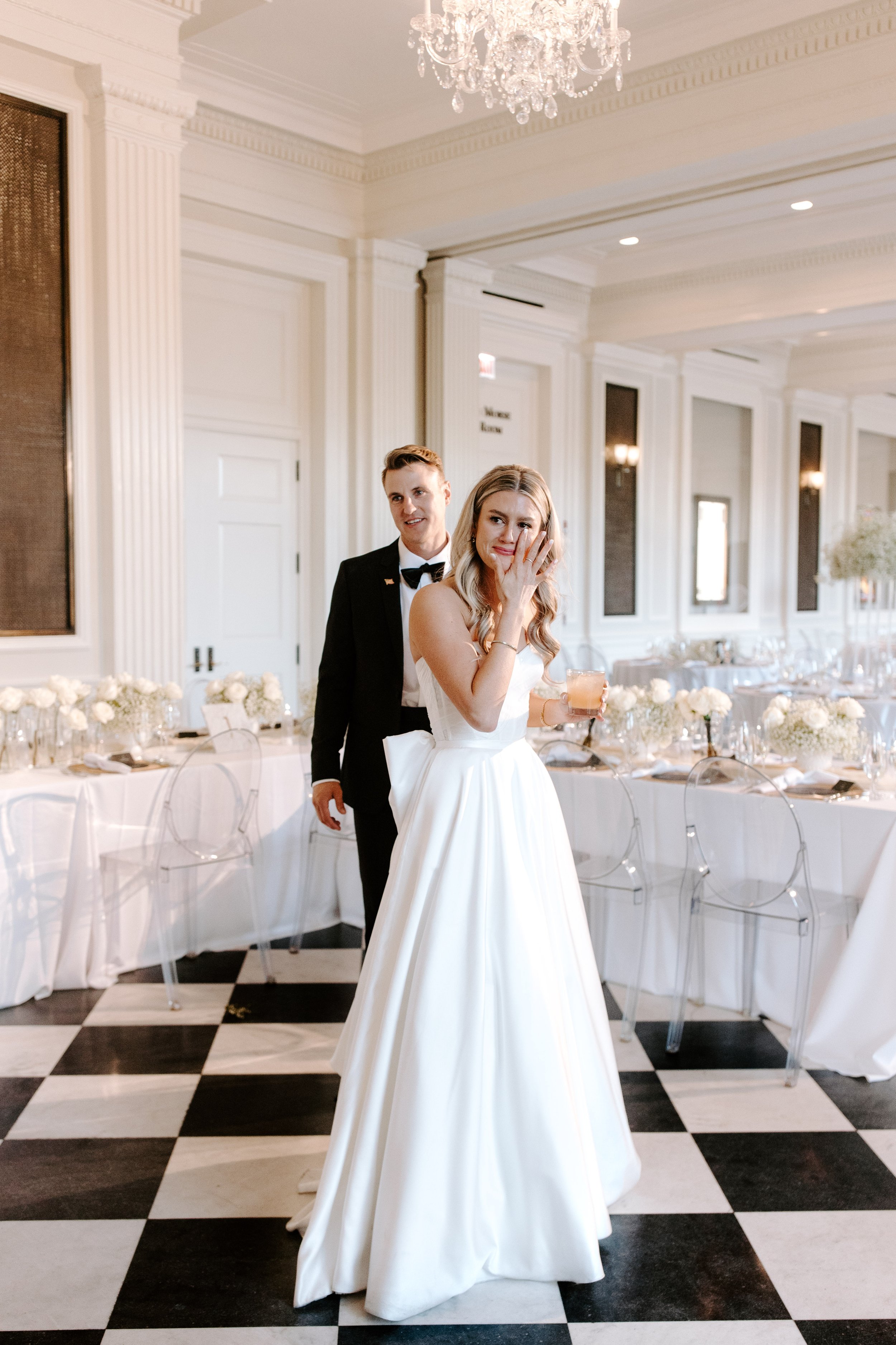 ChicagoHistoryMuseumWeddingPhotographer-104.jpg