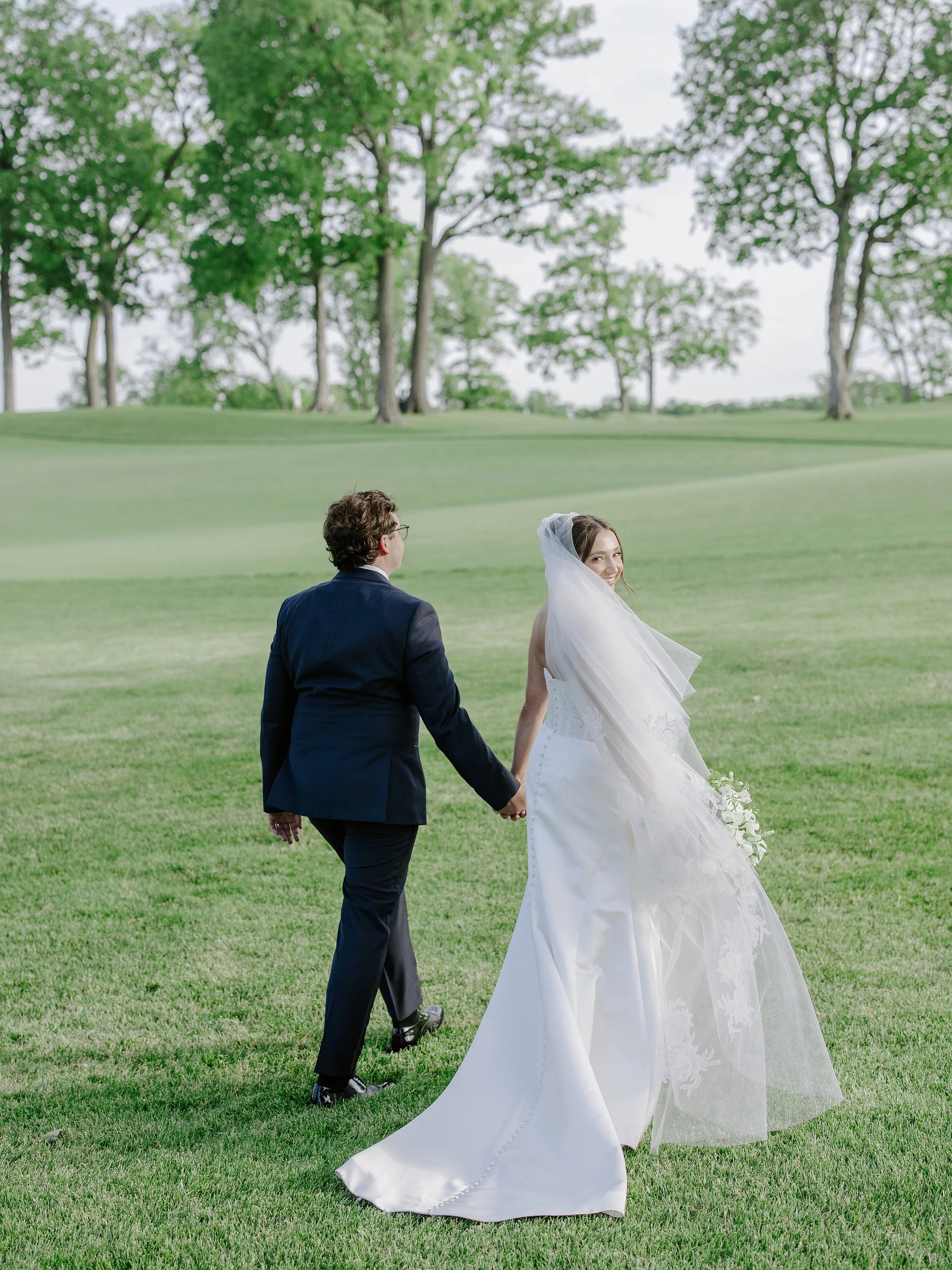 Moments, memories, and absolute magic from Liz &amp; Connor&rsquo;s preview gallery and wedding day at Medinah! Their day was bursting with color, absolute perfect weather (the kind you would have to wake up and see with your own eyes to believe it!)