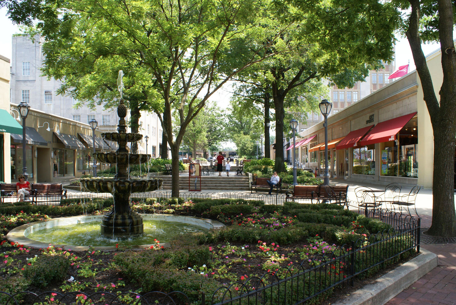 VIEW OF PLAZA