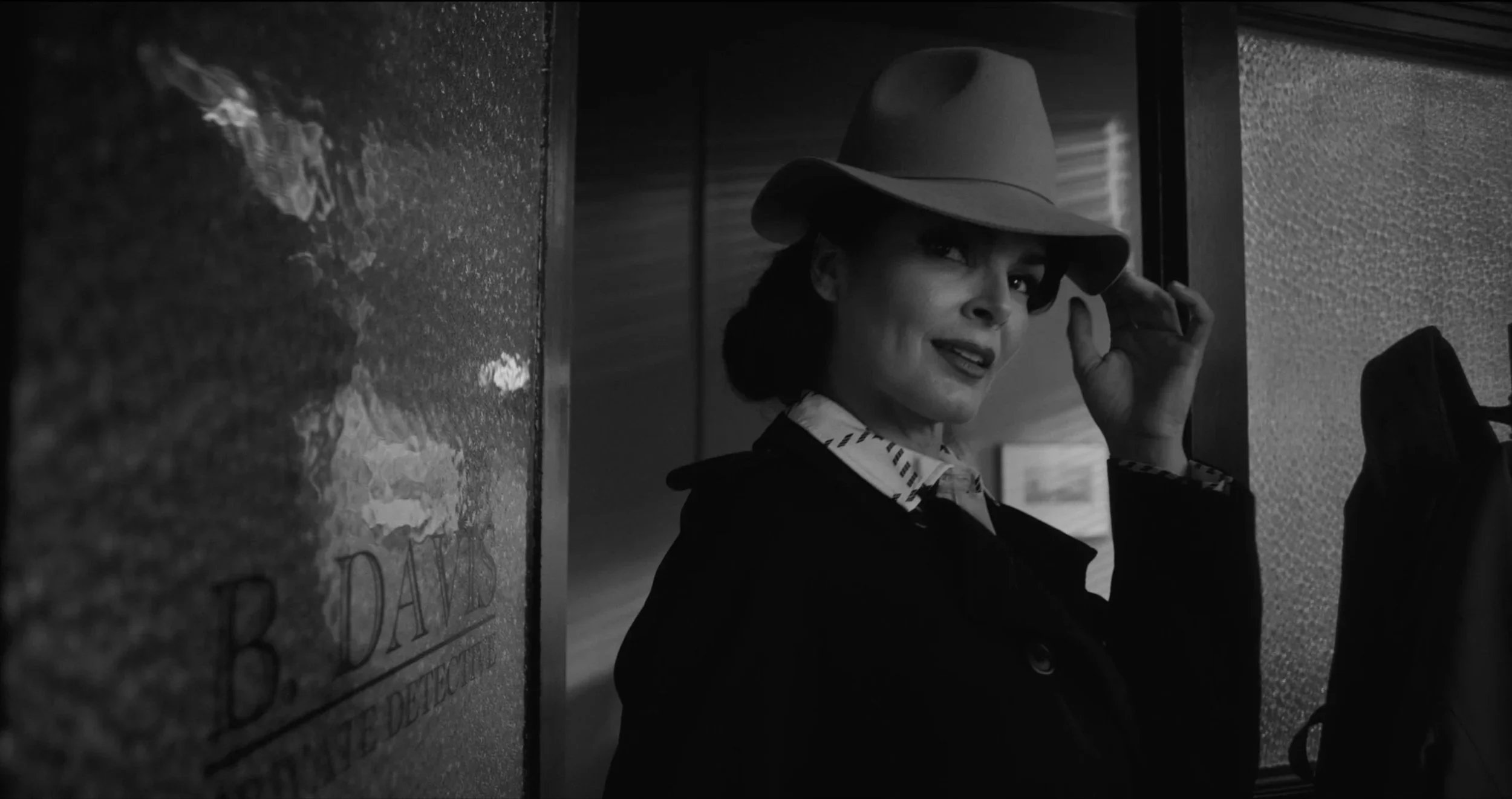 DISH | Detective Davis