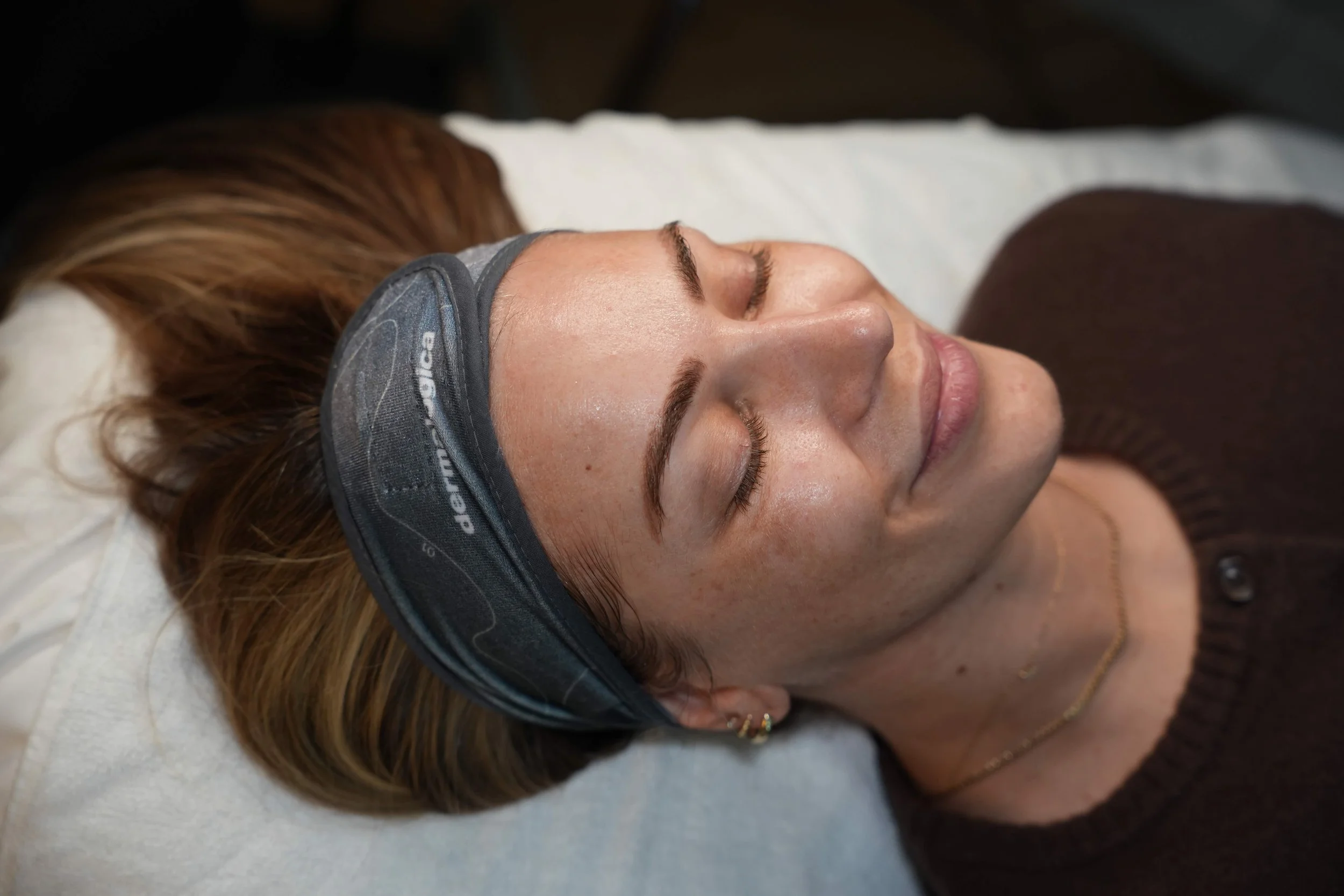Peptide-Informed Facials Explained – How Personalized Peptide Therapy Supports Skin Longevity in Winnipeg