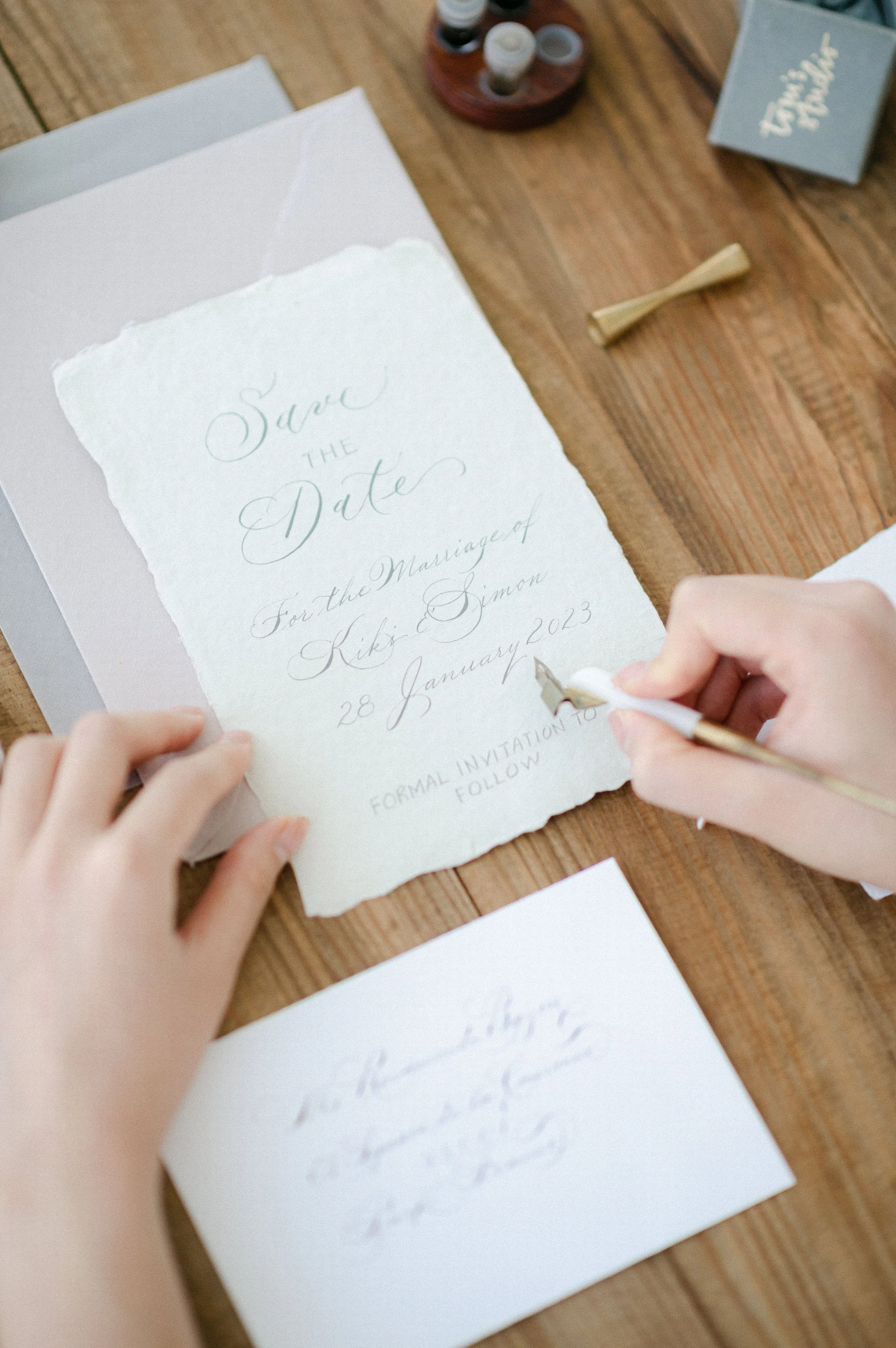 kiki-calligraphy-lafrenchtouchphotography-19.jpg