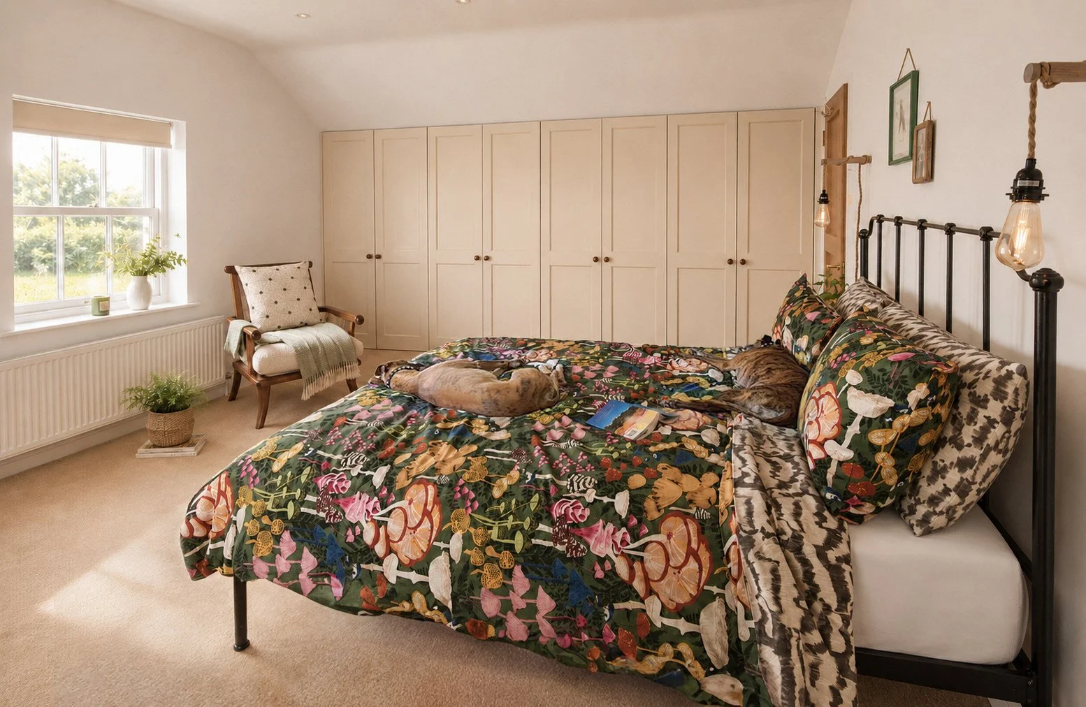 111-big-bedroom-flat.jpg