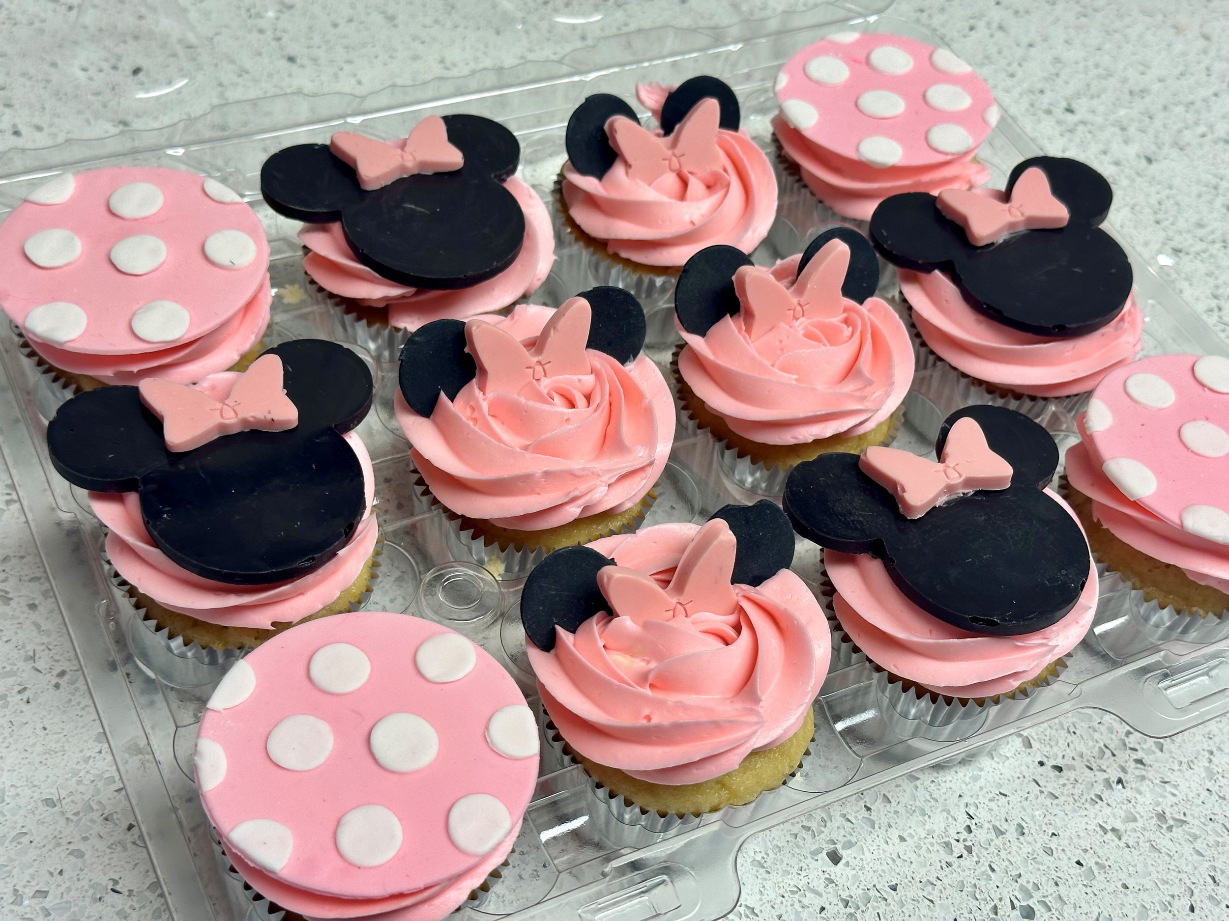 Minnies Cupcakes.jpg