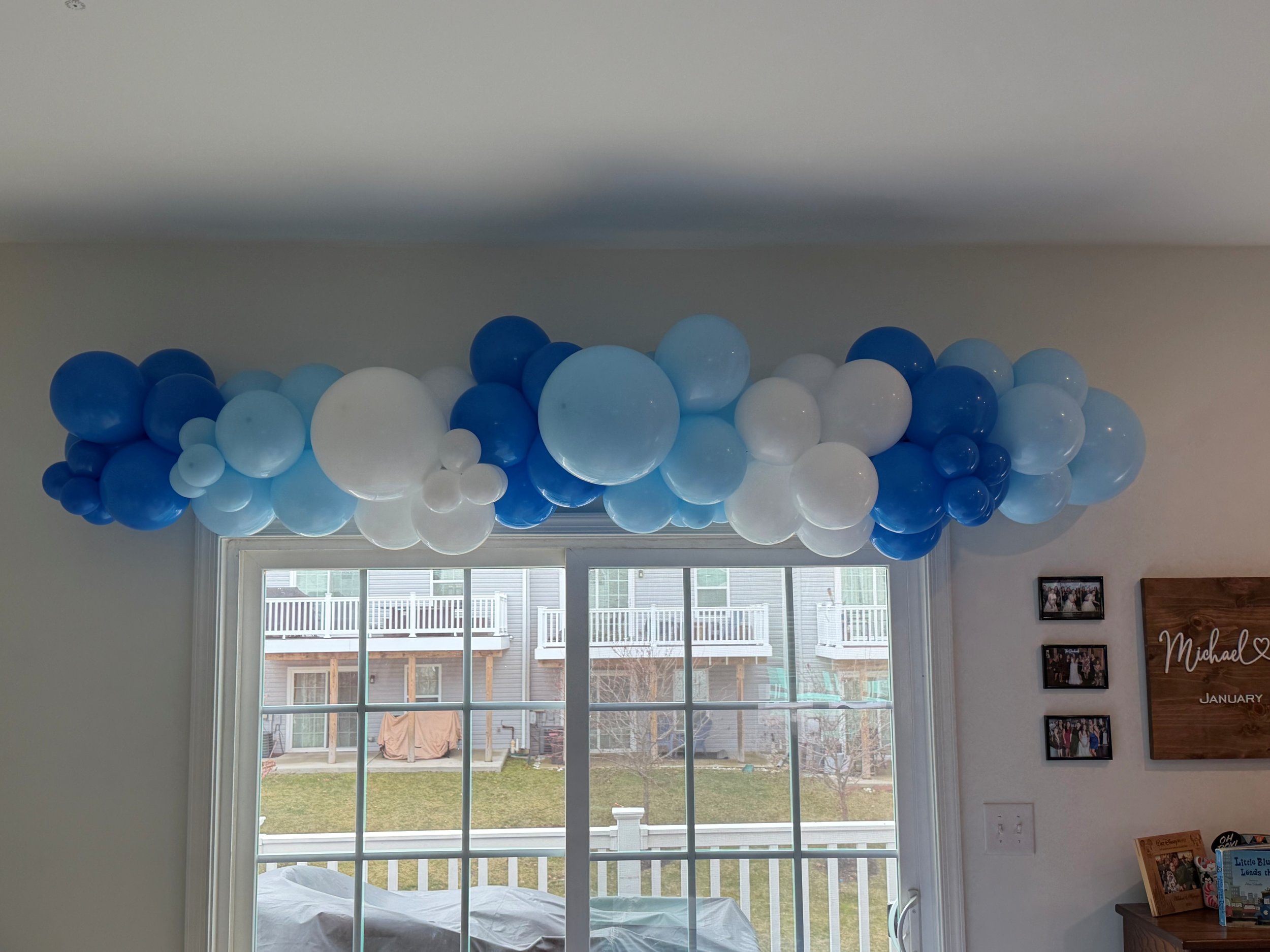 Little Blue Truck Balloon Garland2.jpg